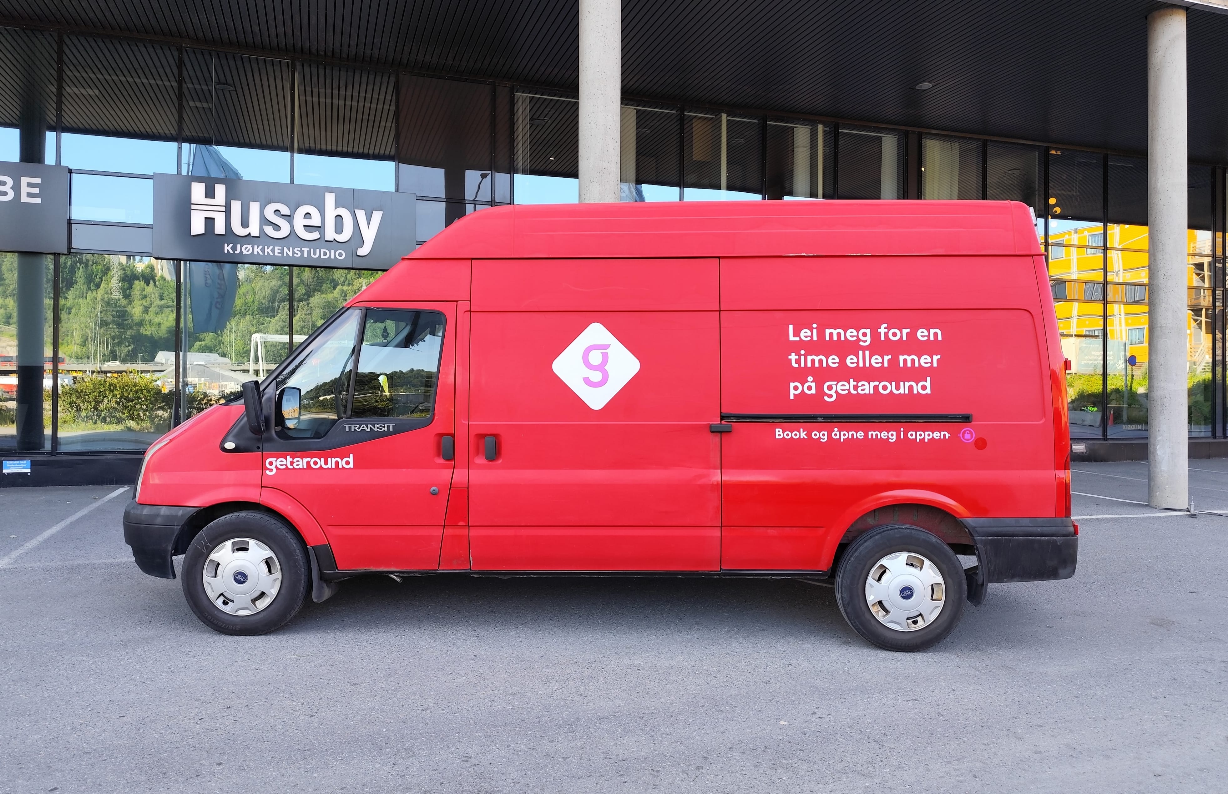 Ford Transit Varebil with Audio / iPod input