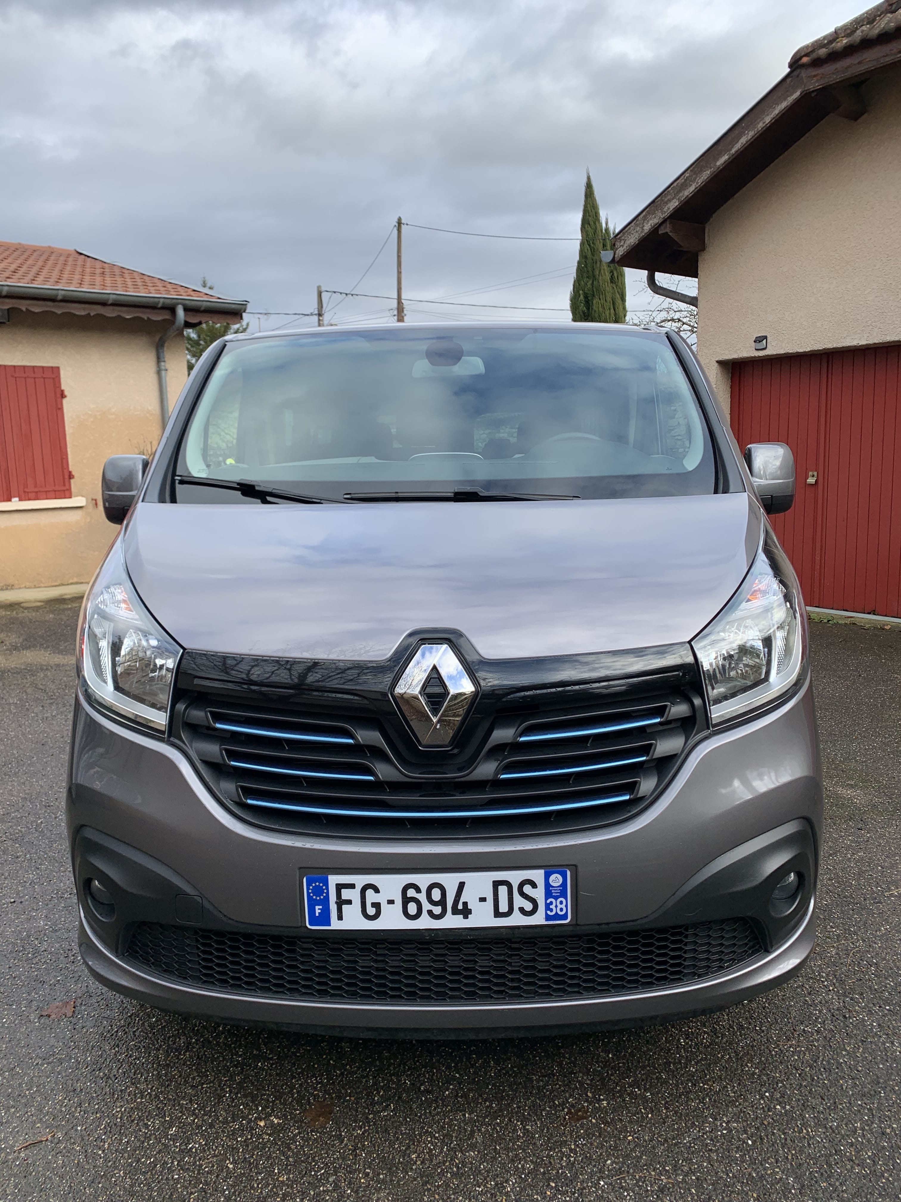 Renault Trafic Passenger avec Siège bébé