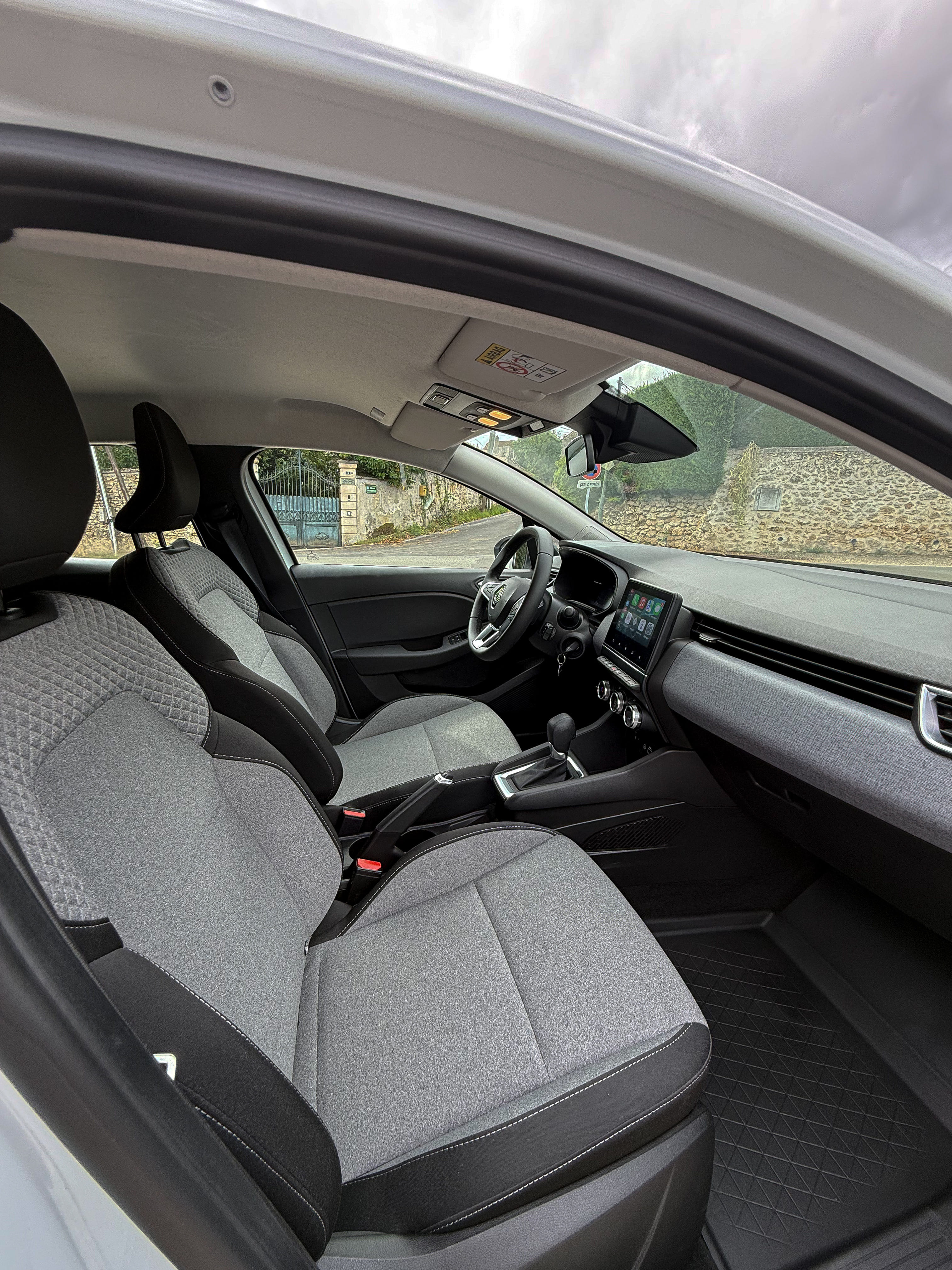 Renault Clio E-tech avec Audio Bluetooth