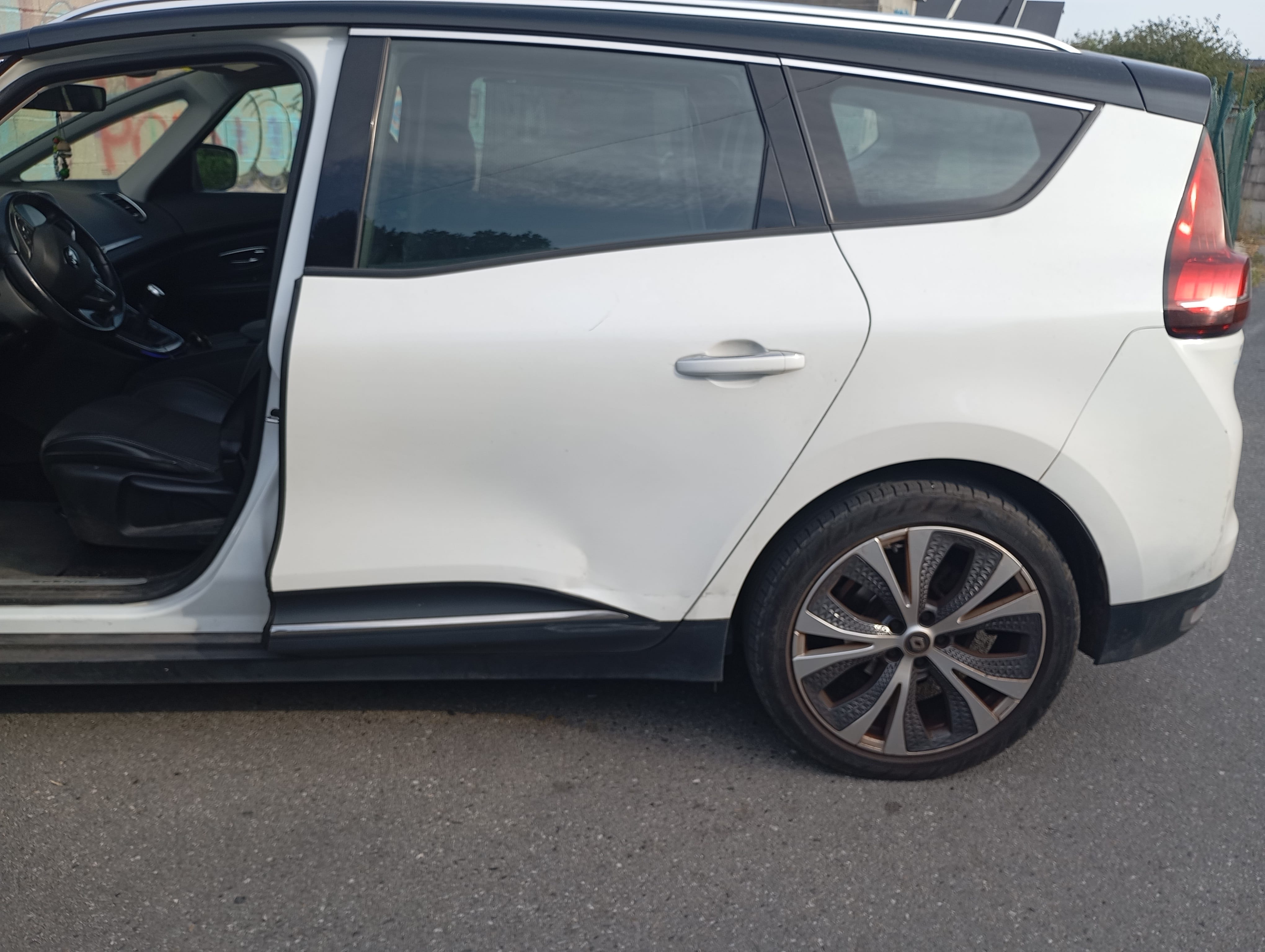 Renault Grand Scenic con Aire acondicionado