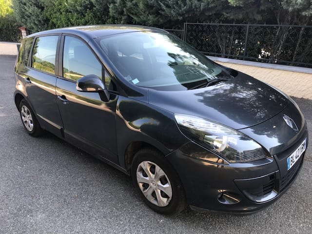 Renault Scenic 3, 2011