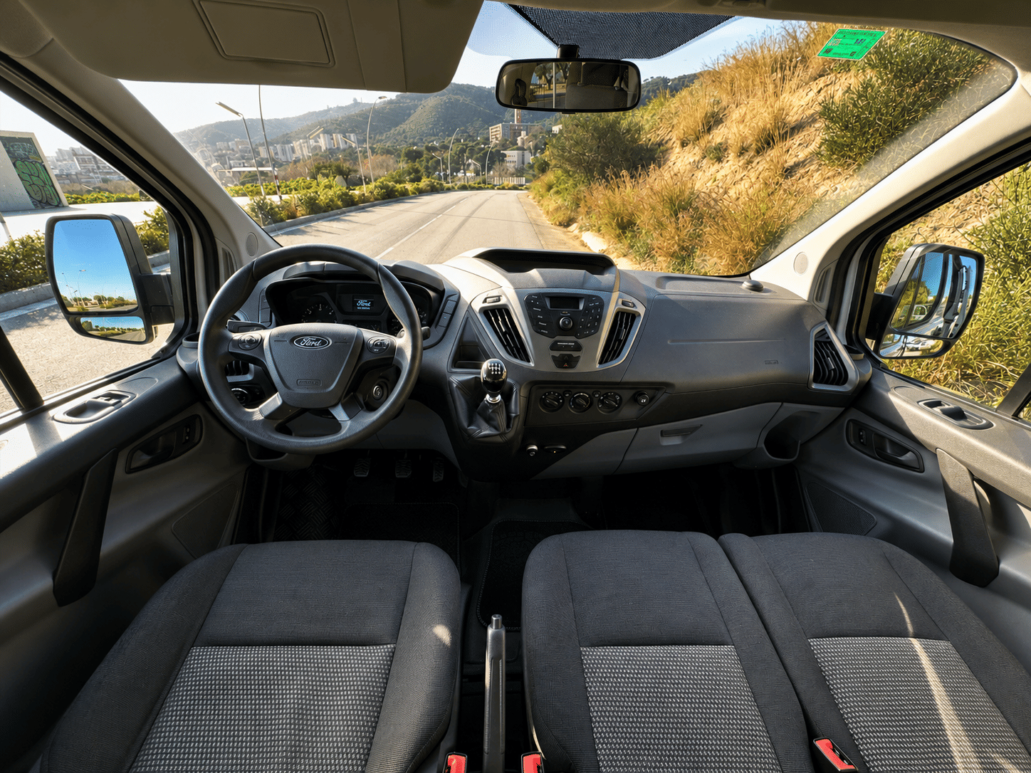 Ford Transit Custom Kombi JKH mit Bluetooth-Audio