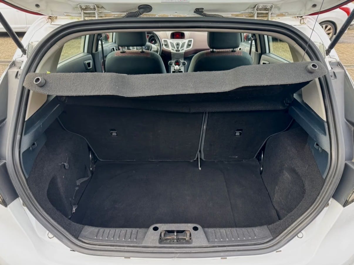 Ford Fiesta mit Winterreifen