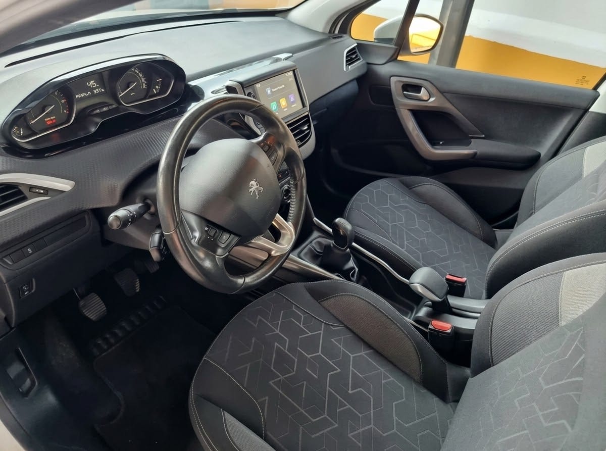 Peugeot 2008 con Control de velocidad