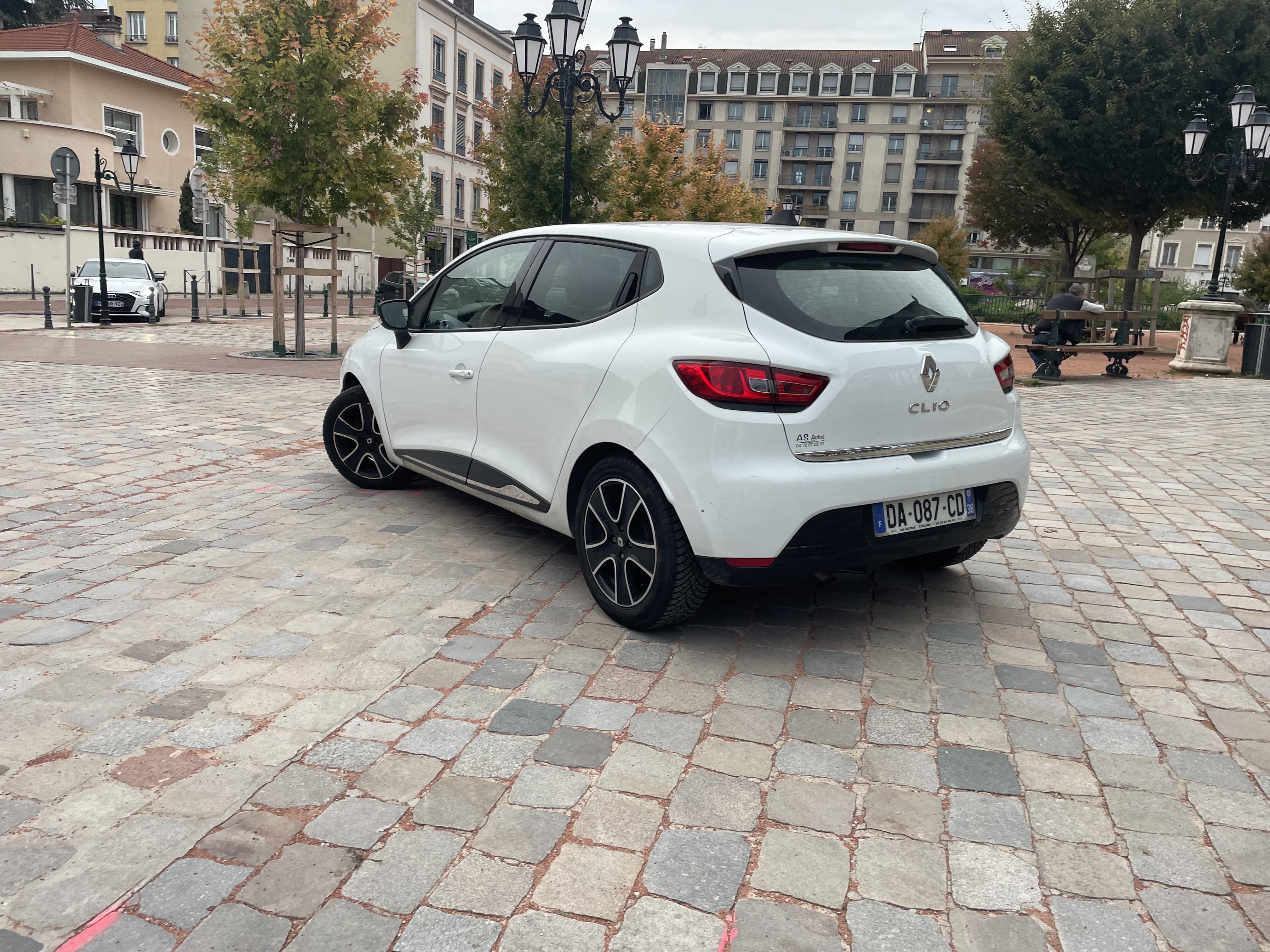 Renault Clio avec Régulateur de vitesse