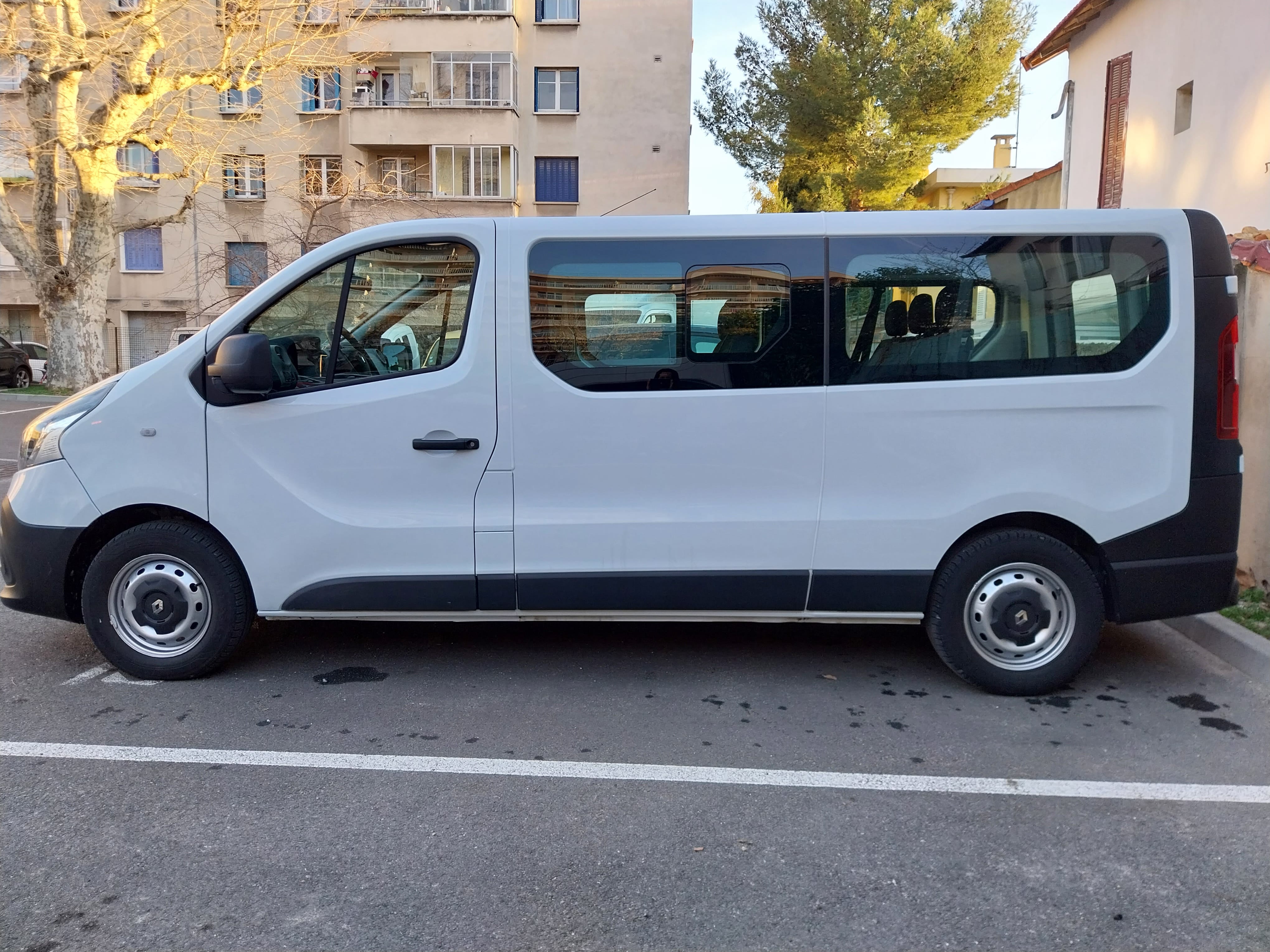 Renault Trafic avec Siège bébé