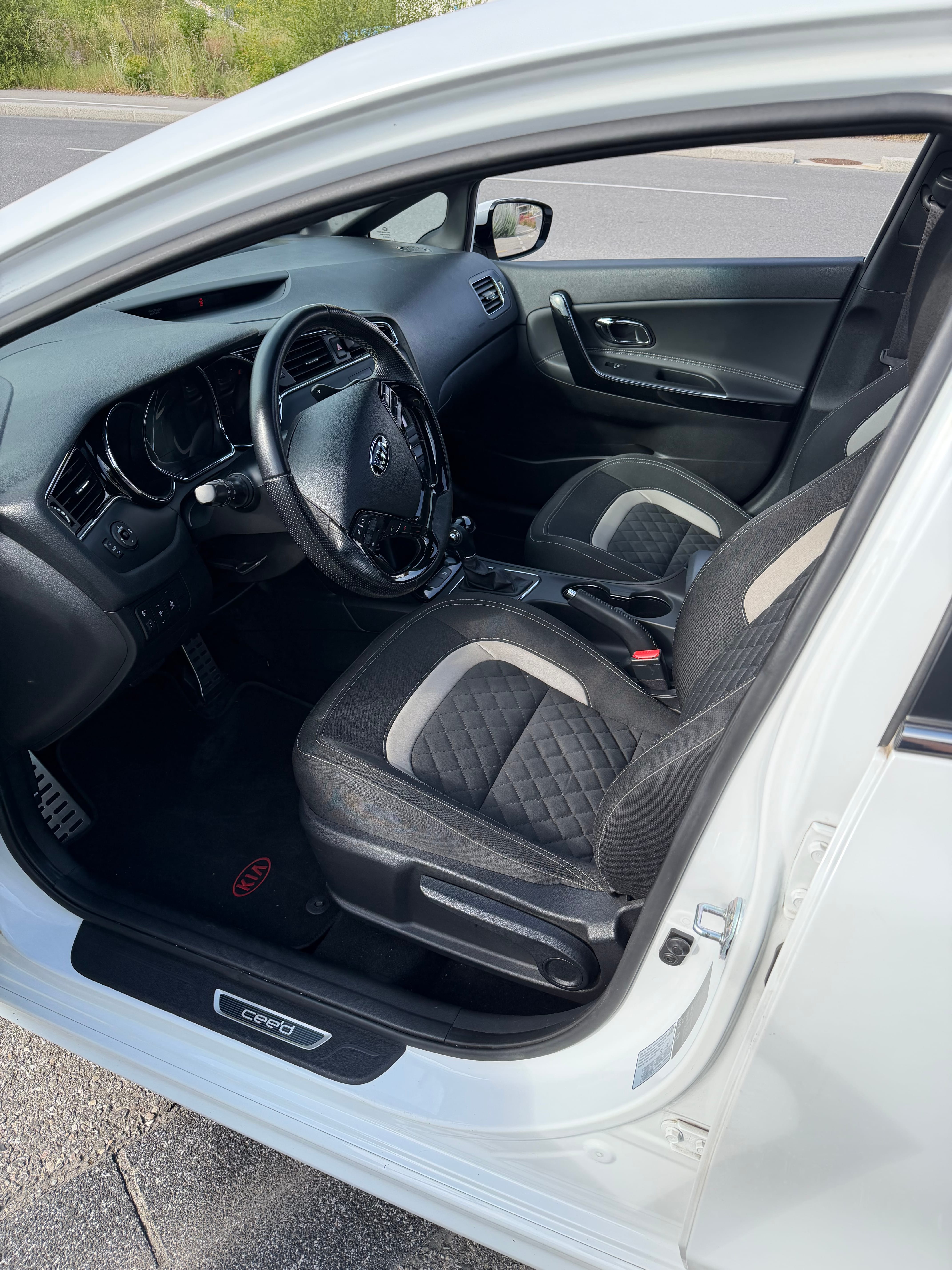 Kia Cee'd avec Audio Bluetooth