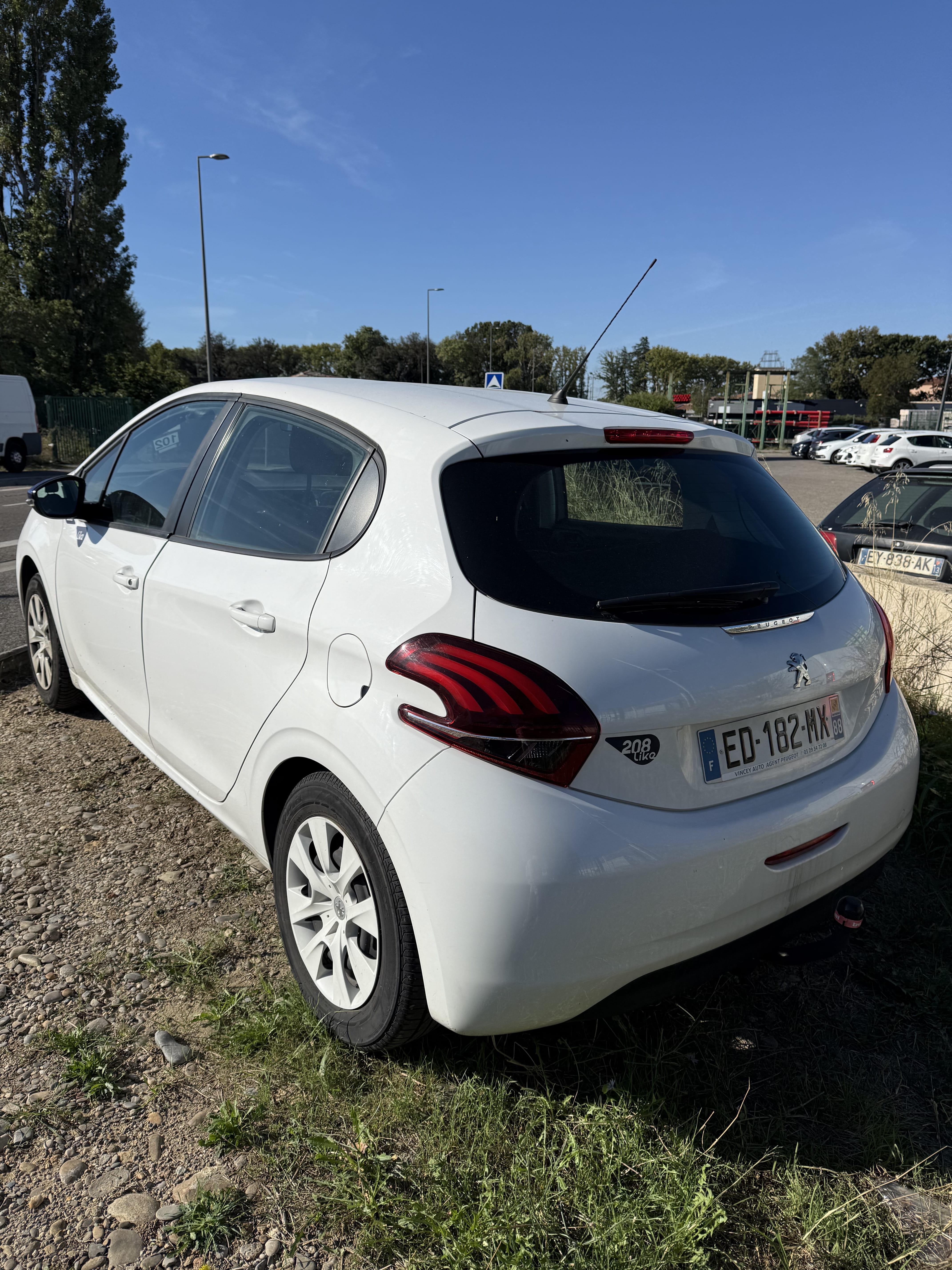 Peugeot 208 avec Climatisation