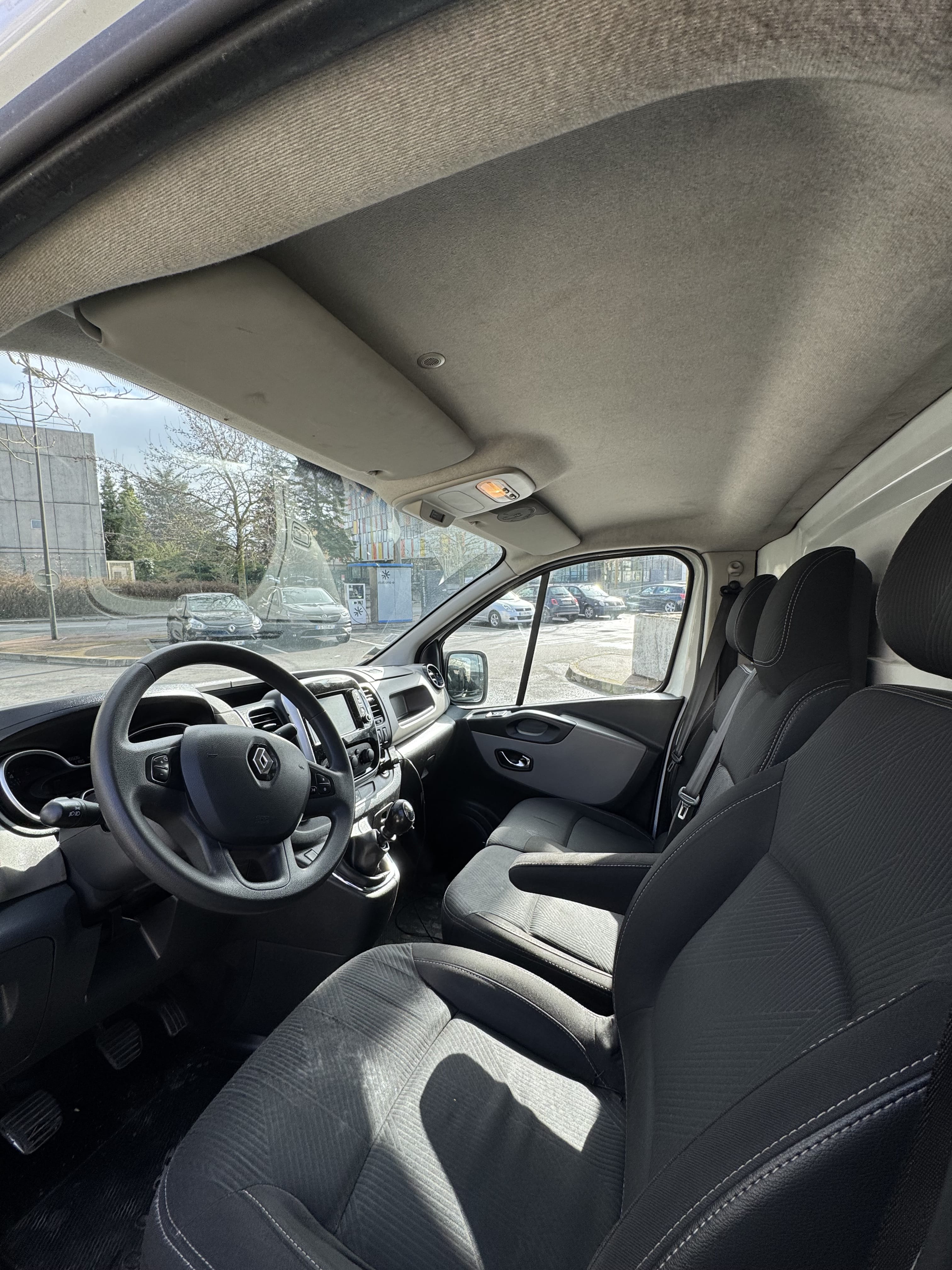 Renault Trafic Surélevé avec Régulateur de vitesse
