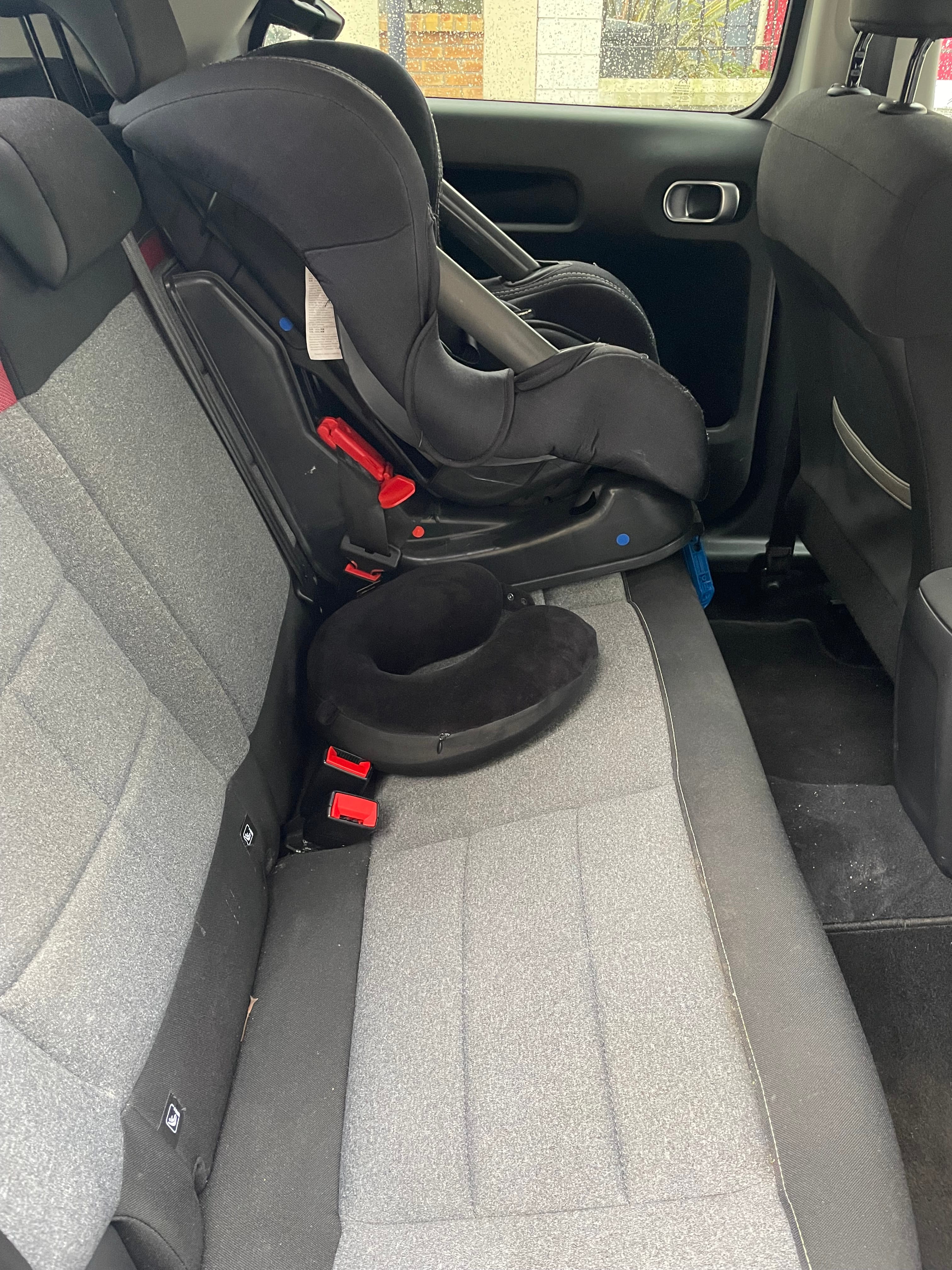 Citroen C4 Cactus avec Siège bébé