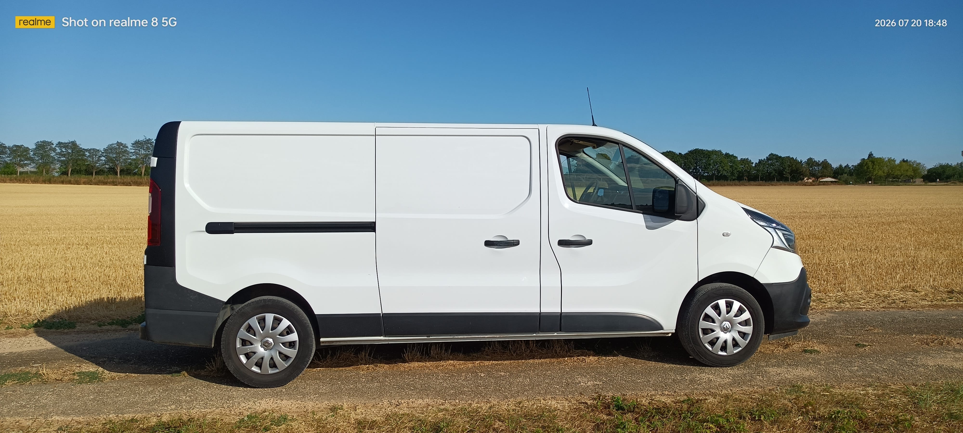 Renault Trafic 2l dci avec Climatisation