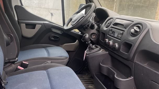 Renault Master avec Entrée audio / iPod