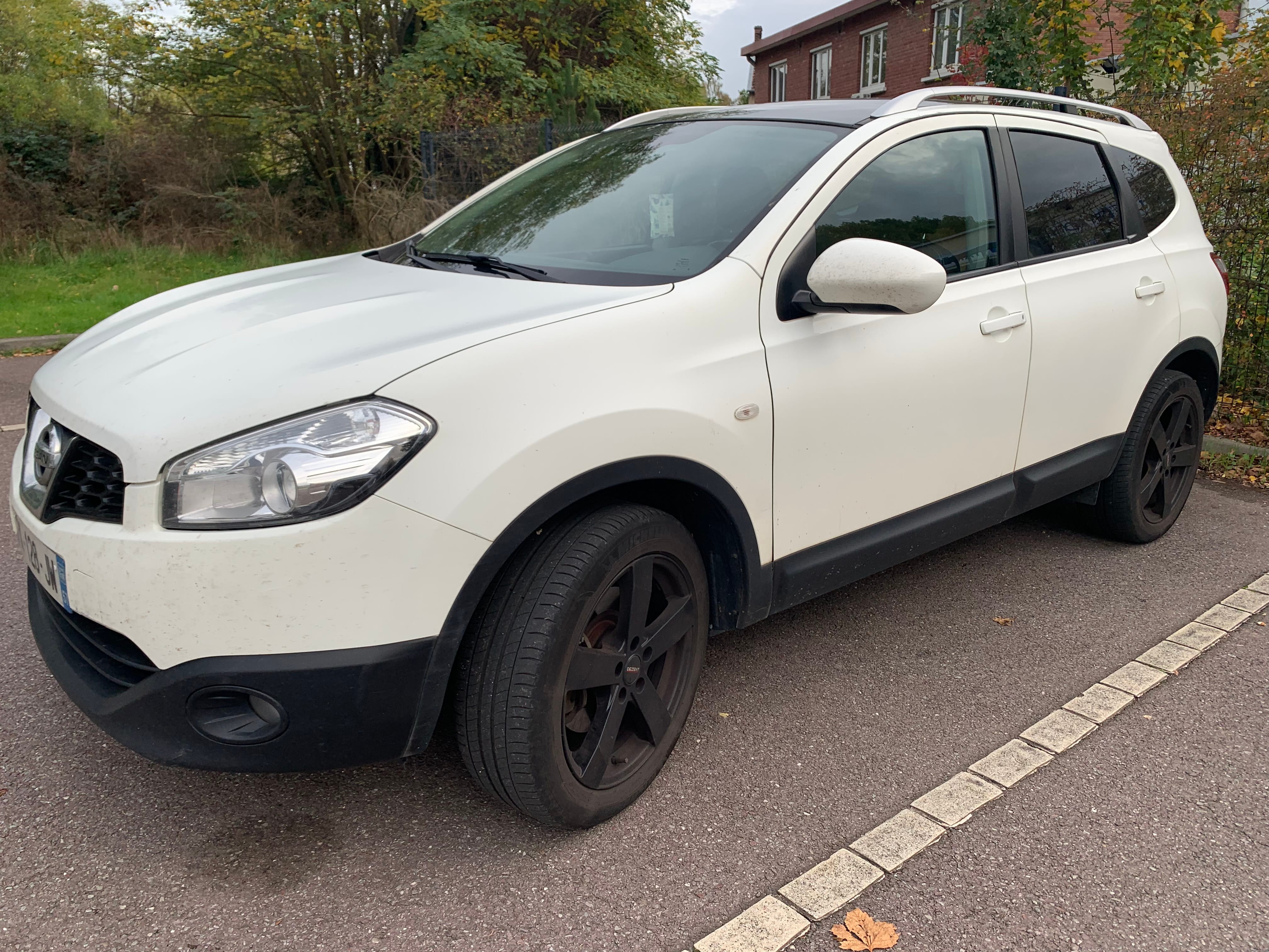 Nissan Qashqai+2 avec Climatisation