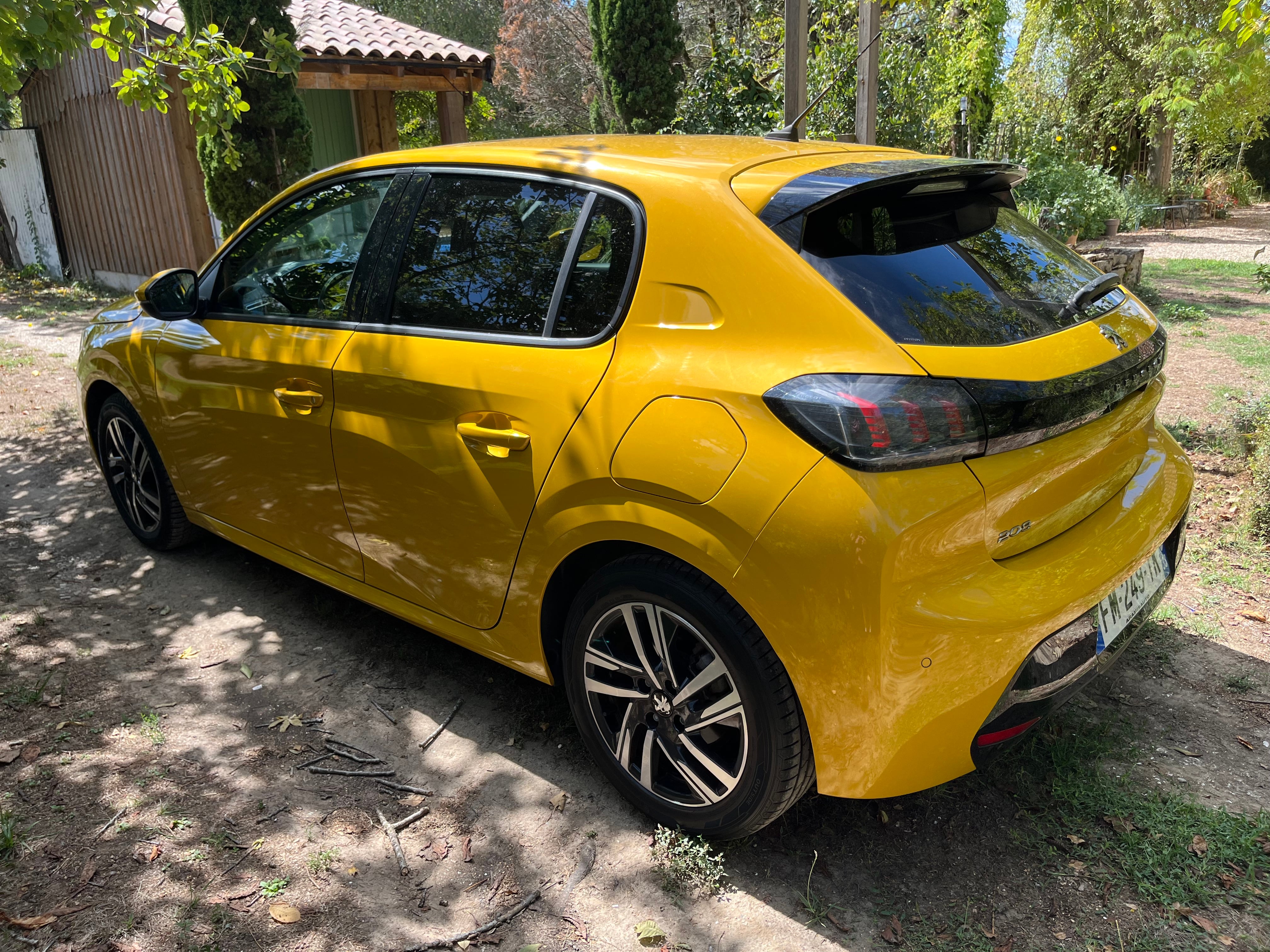 Peugeot 208 avec Caméra de recul