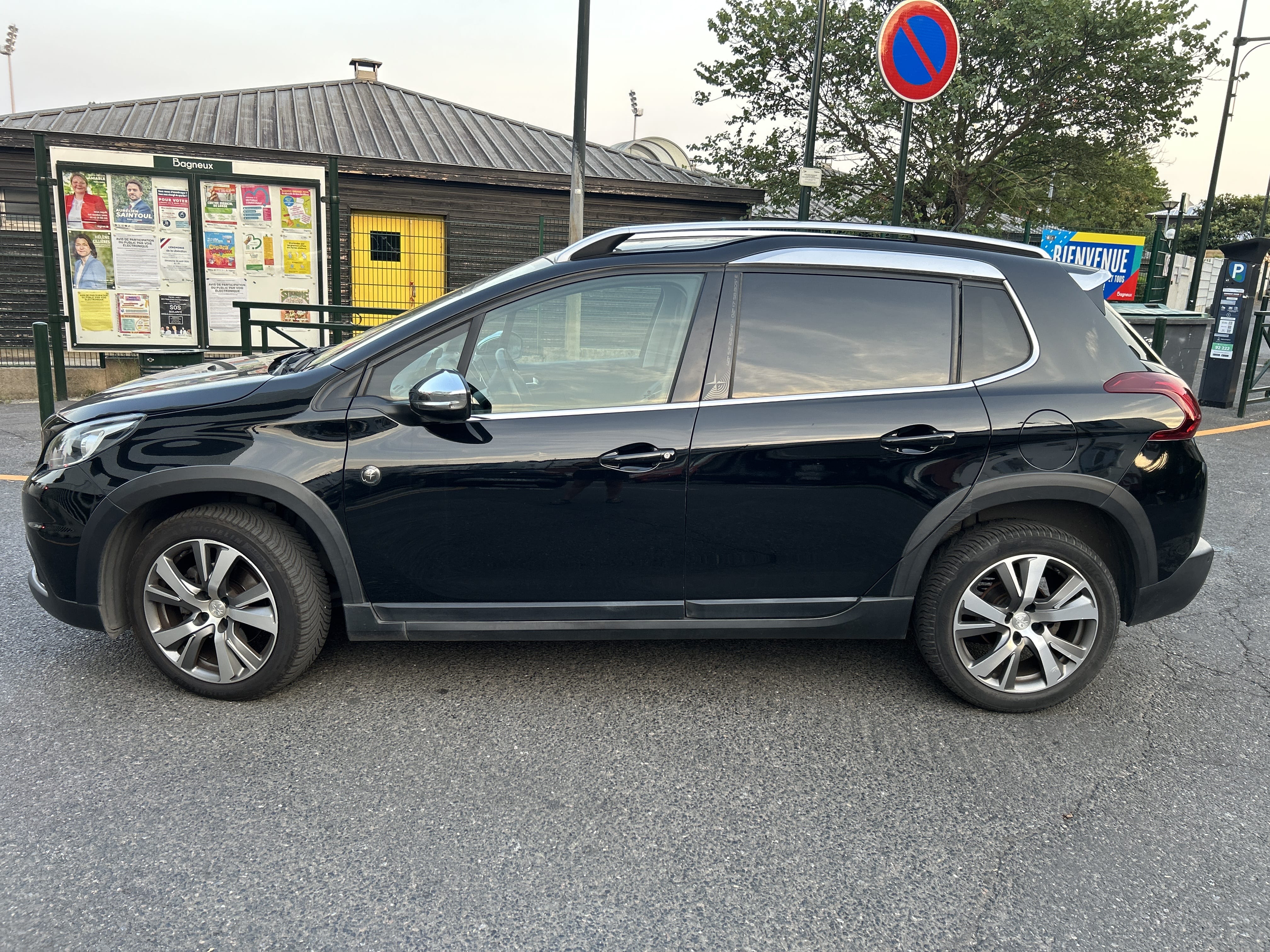 Peugeot 2008 avec Climatisation