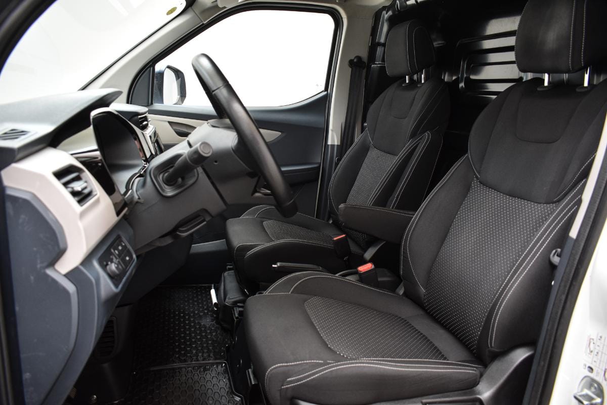 Maxus eDeliver 3 52,5 kwt batteri med Tilhengerfeste