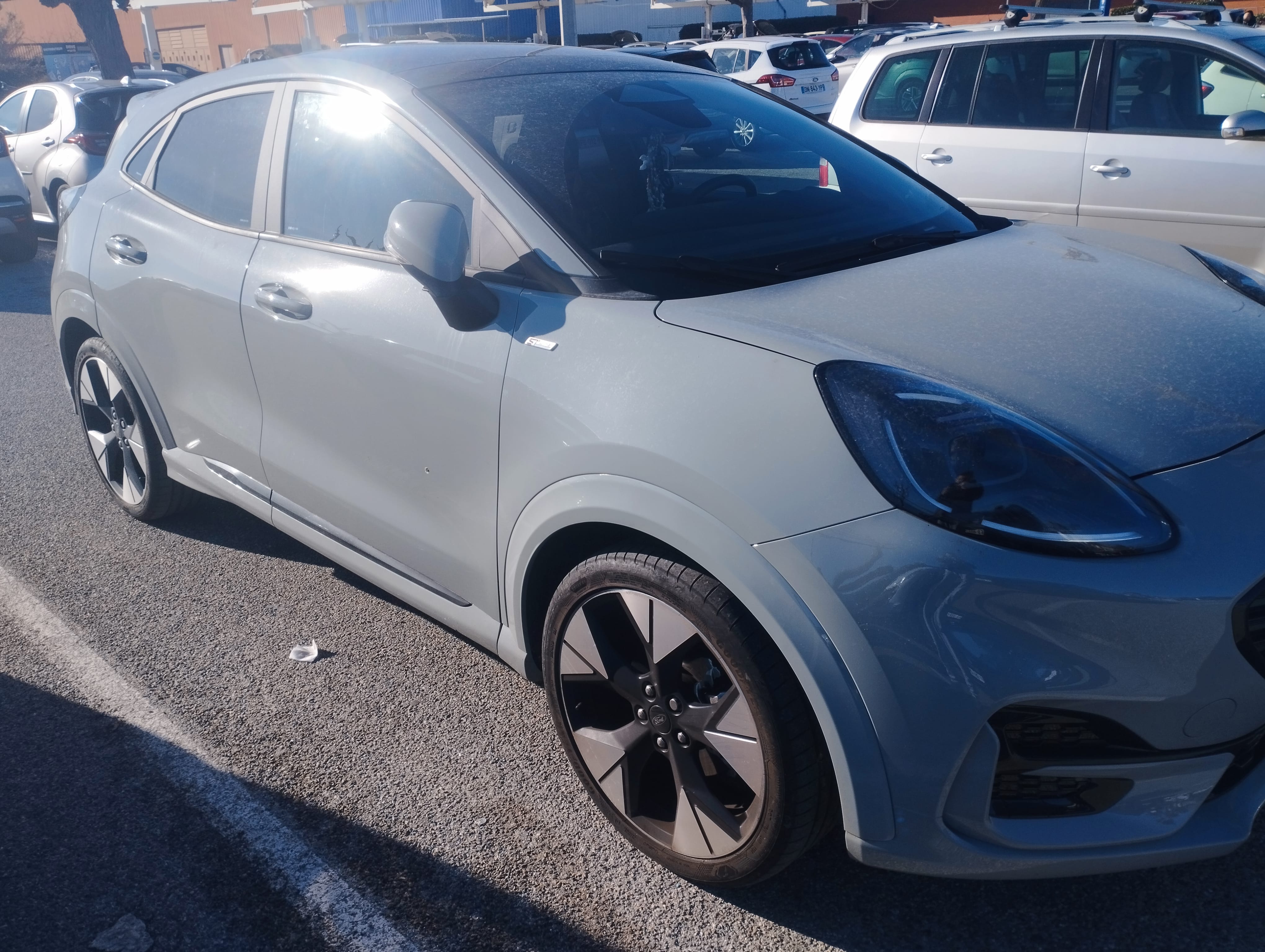 Ford Puma, 2025, Essence 95 / Électrique (hybride), automatique