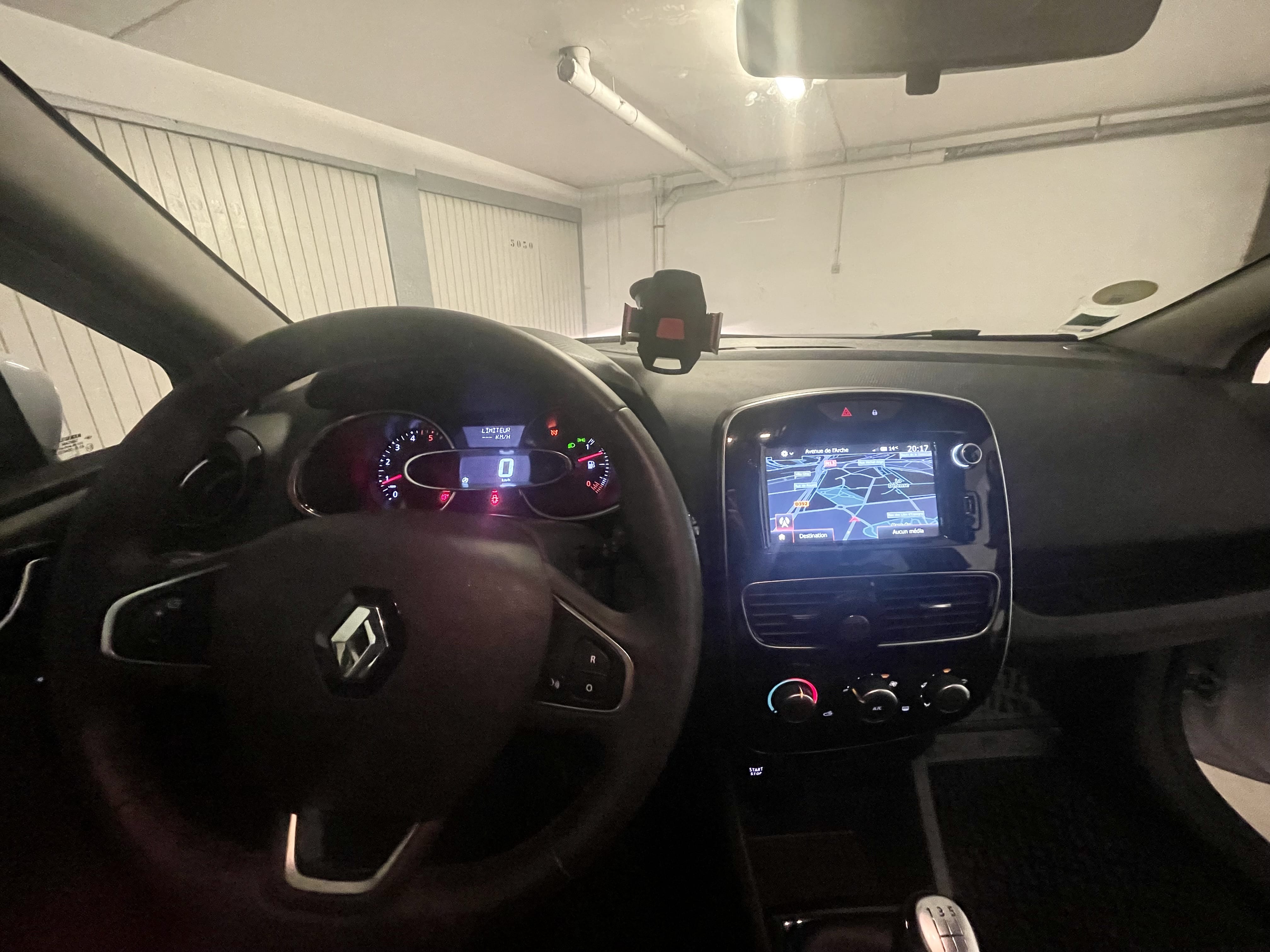 Renault Clio avec Régulateur de vitesse