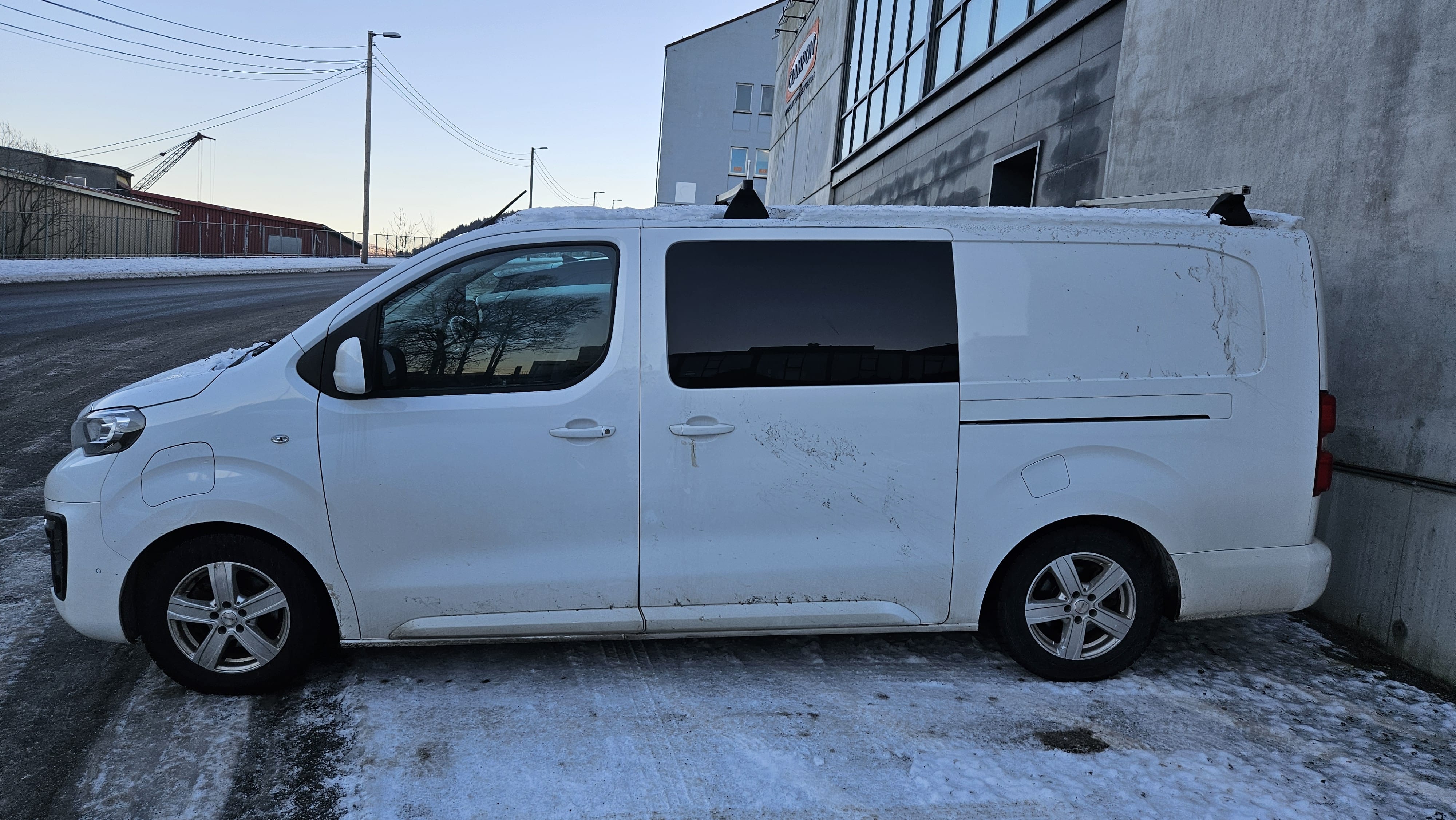 Peugeot Expert Elektrisk og Hengerfeste med Aircondition