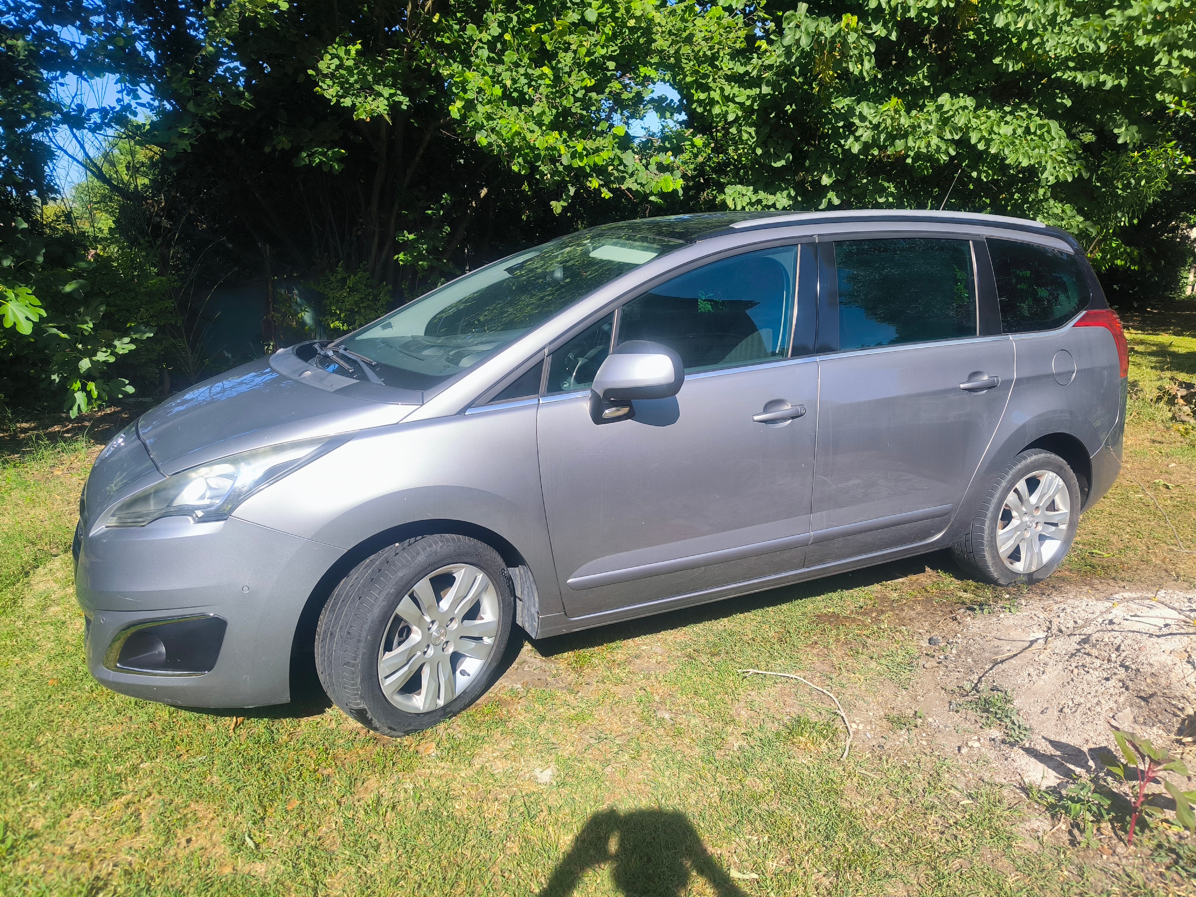 Peugeot 5008 avec Climatisation