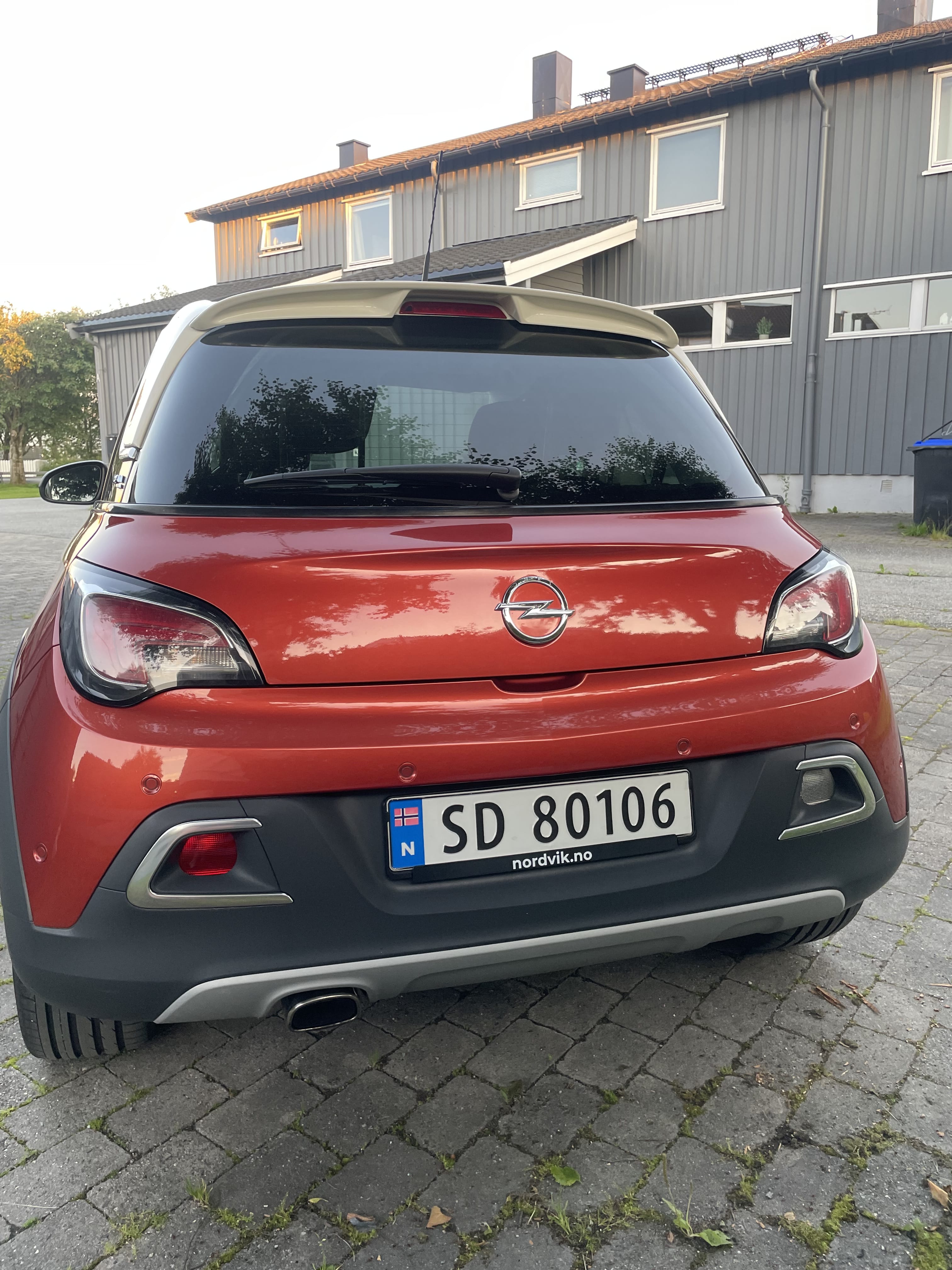 Opel Adam Rocks med GPS