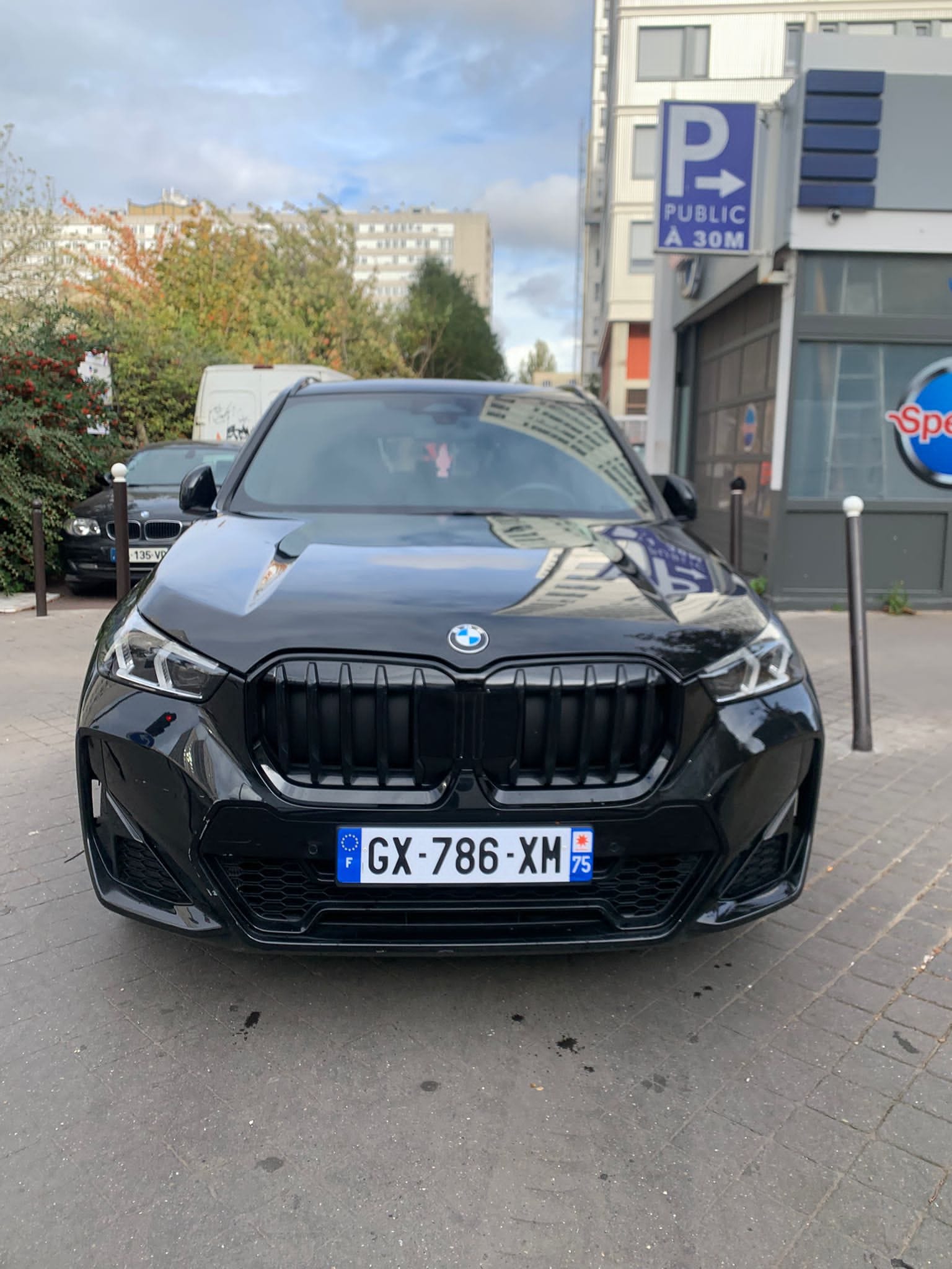 BMW X1 sDrive18i, 2024, Essence 98 / Électrique (hybride), automatique