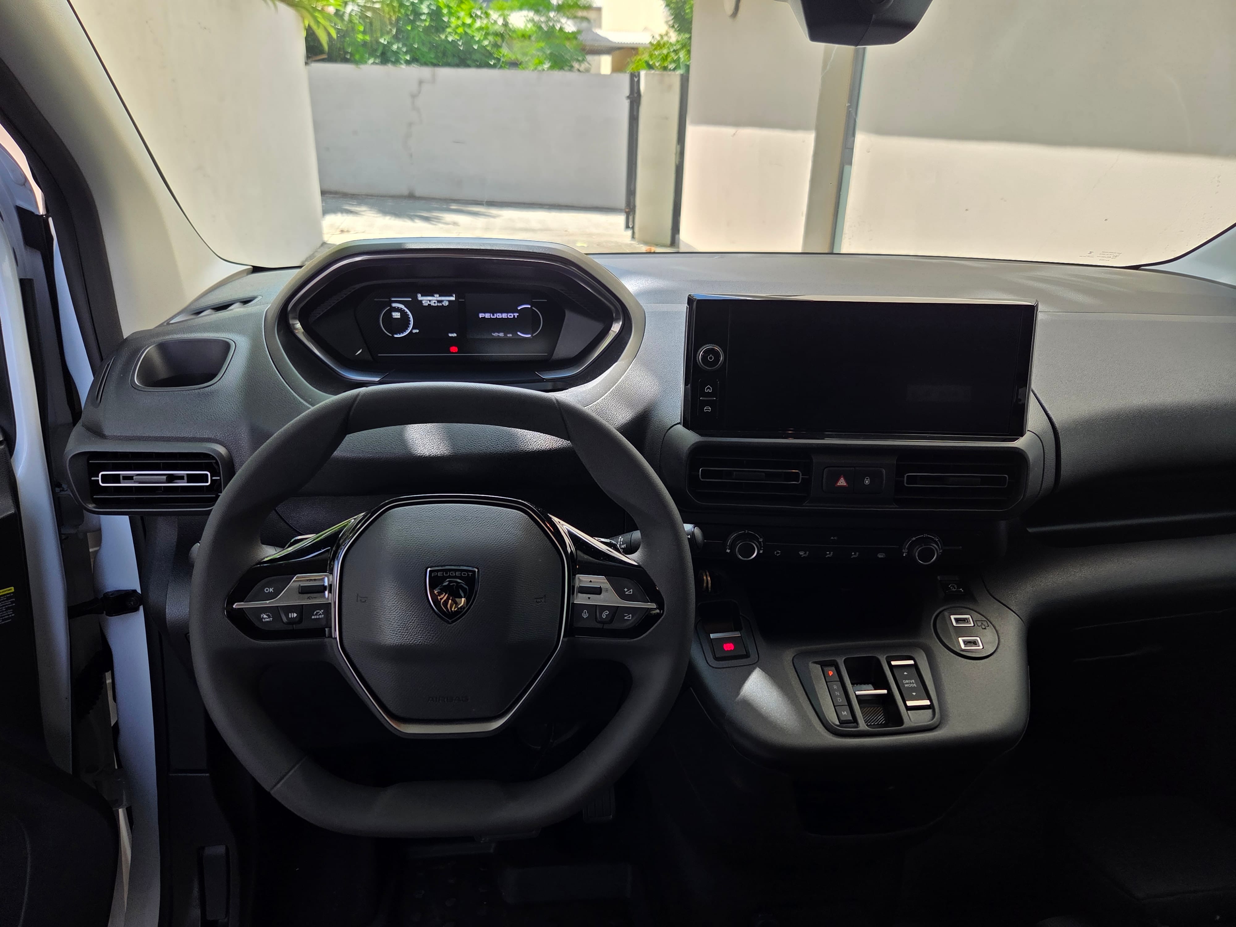 Peugeot Partner avec GPS