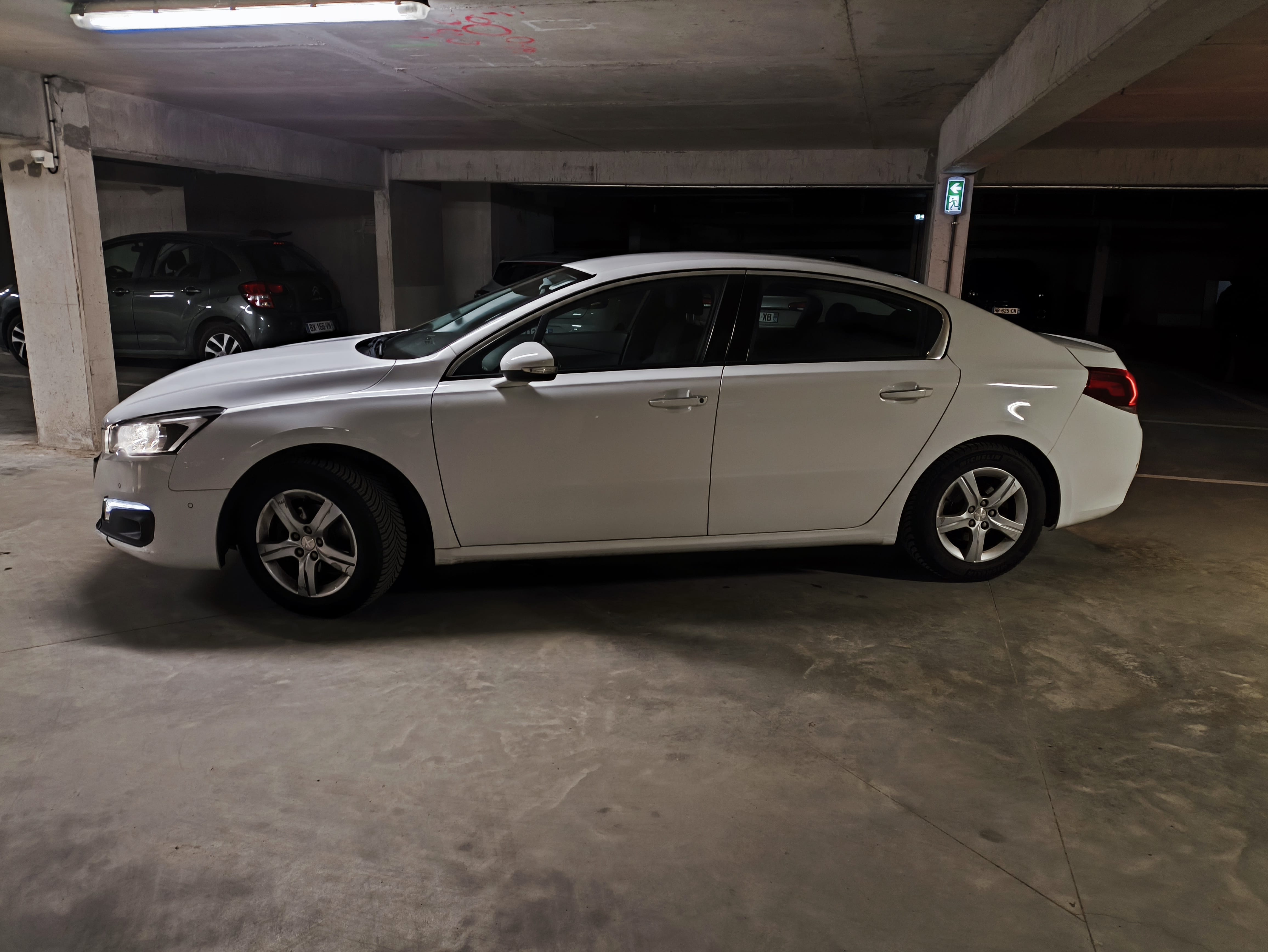Peugeot 508 avec Climatisation