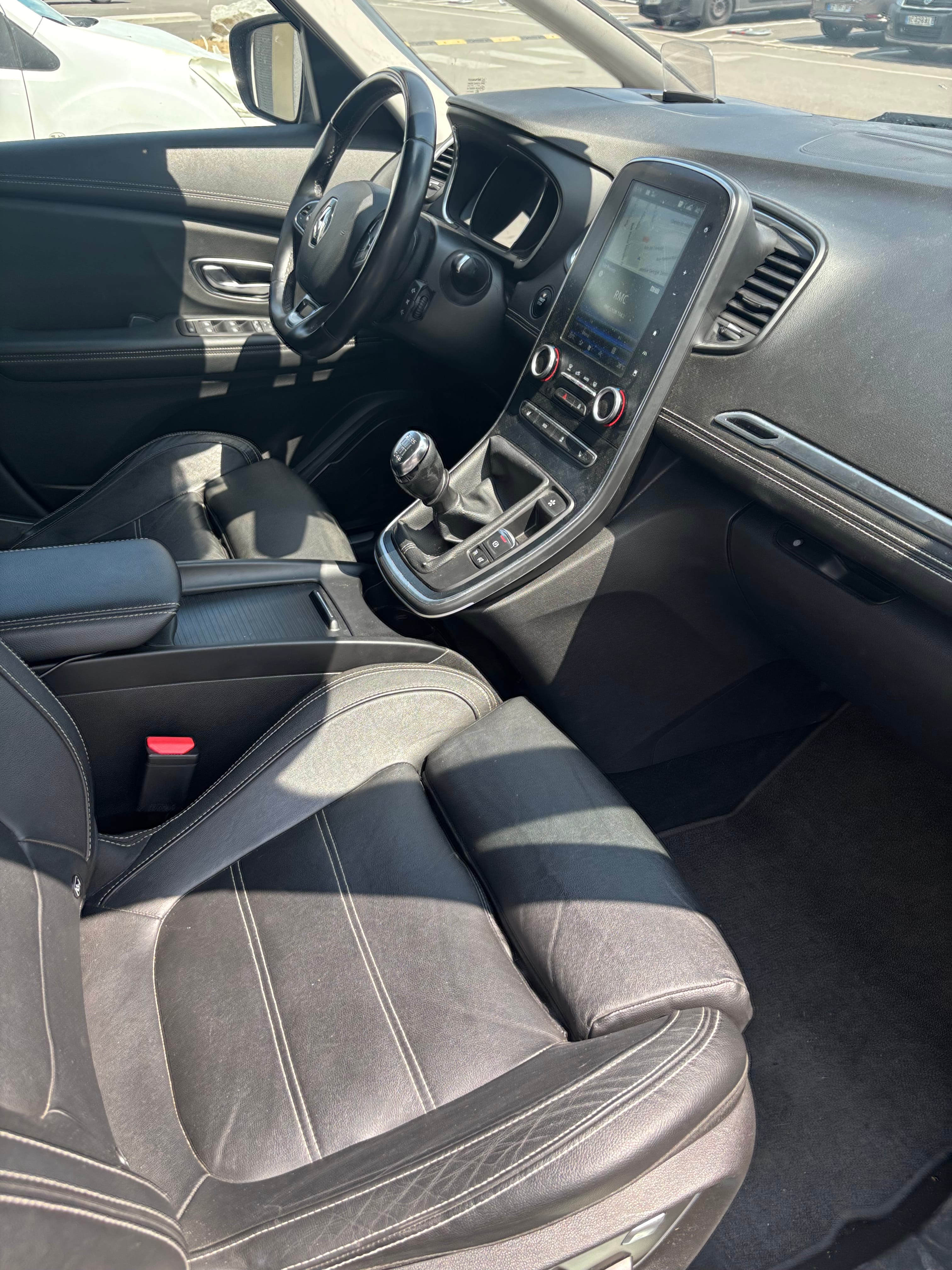 Renault Scenic avec Autoradio