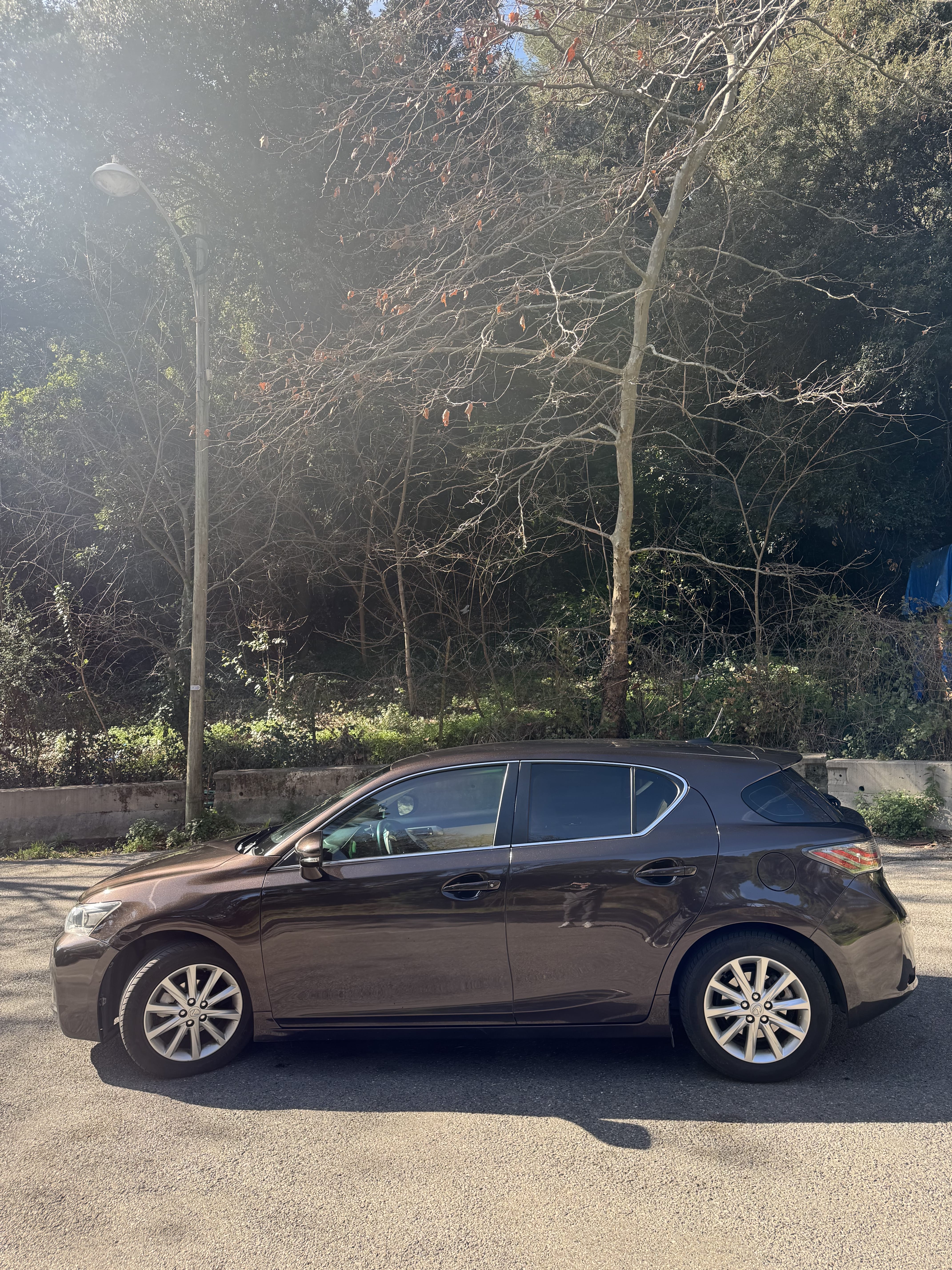 Lexus CT 200h avec Climatisation