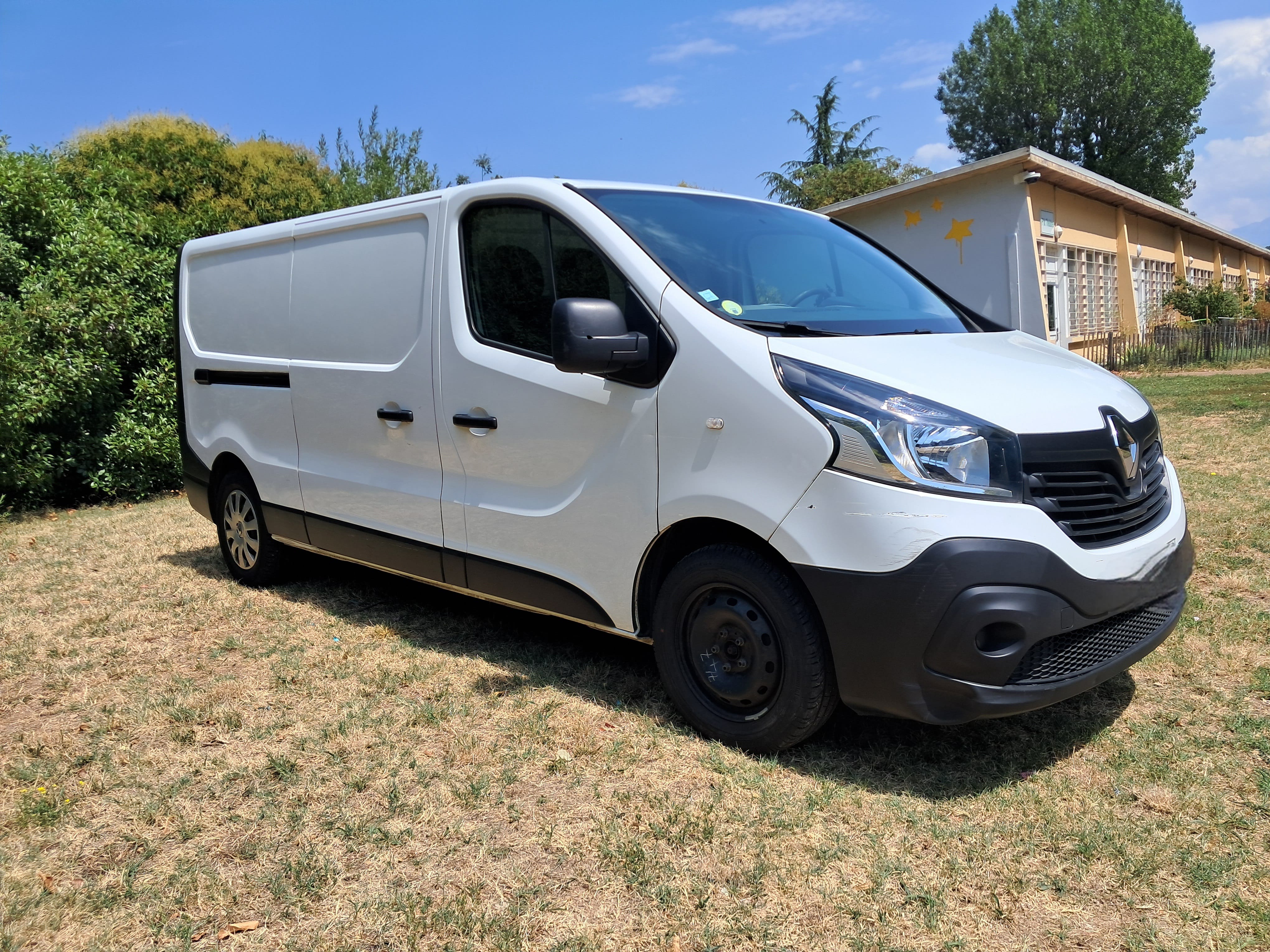Renault Trafic avec Pneus neige
