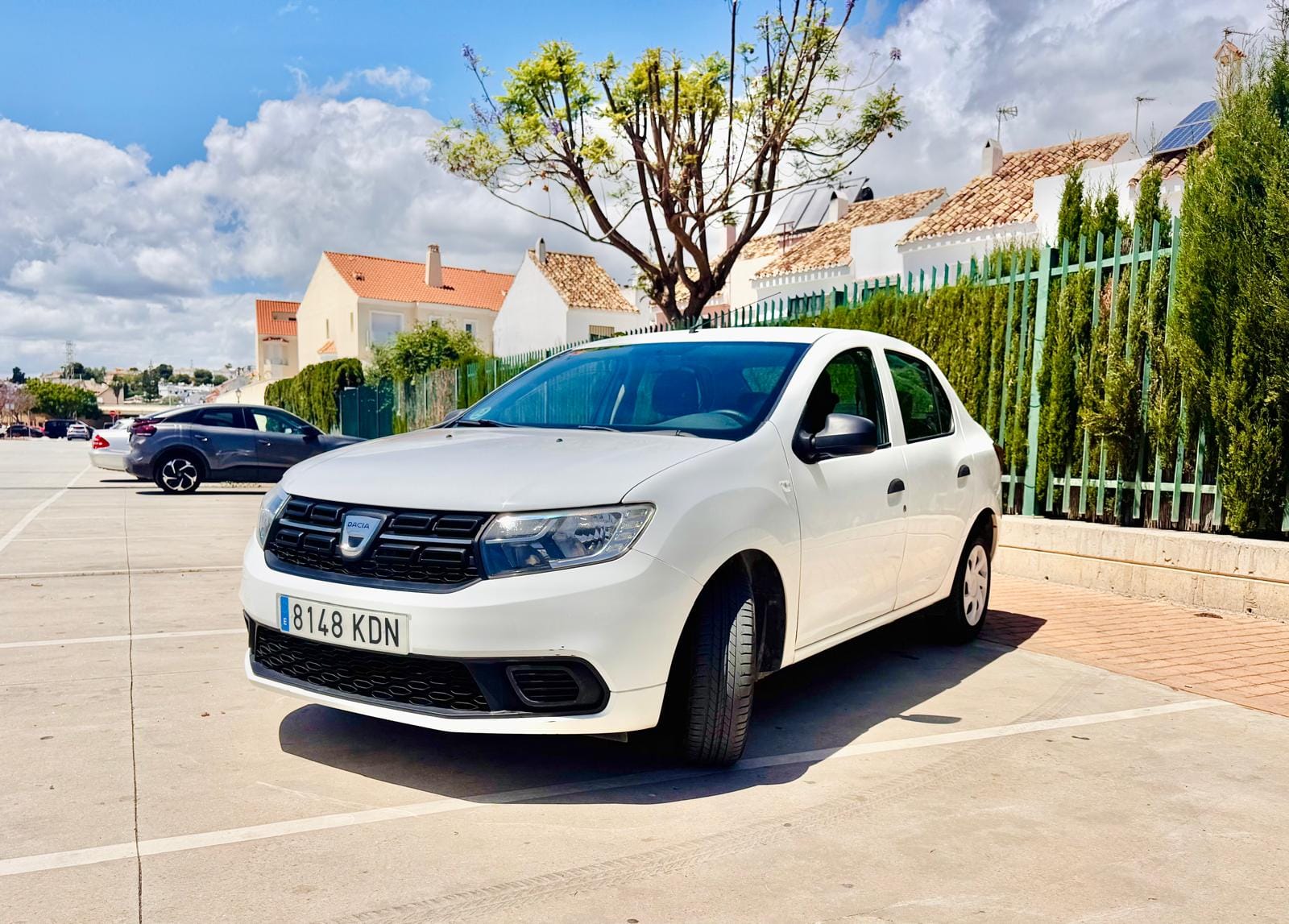 Dacia Logan, 2017, Gasolina 95