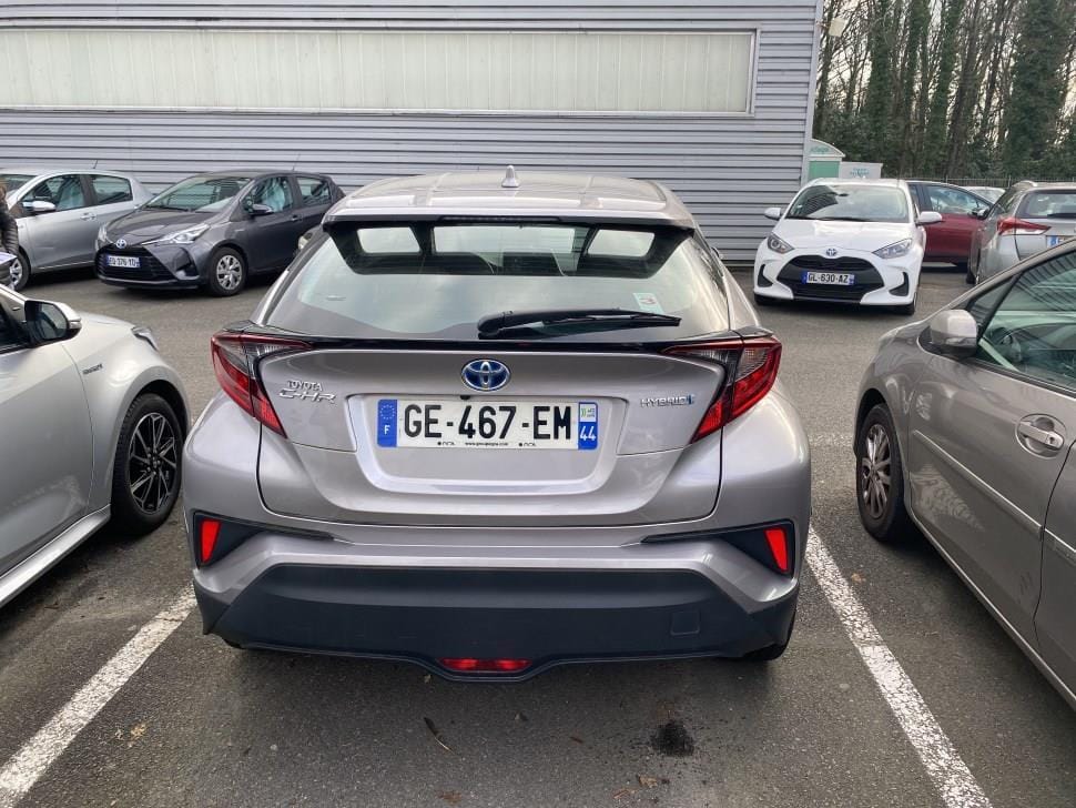 Toyota C-HR Hybrid avec GPS