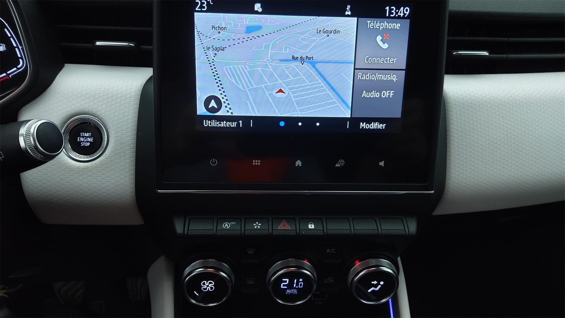 Renault Clio avec Apple CarPlay