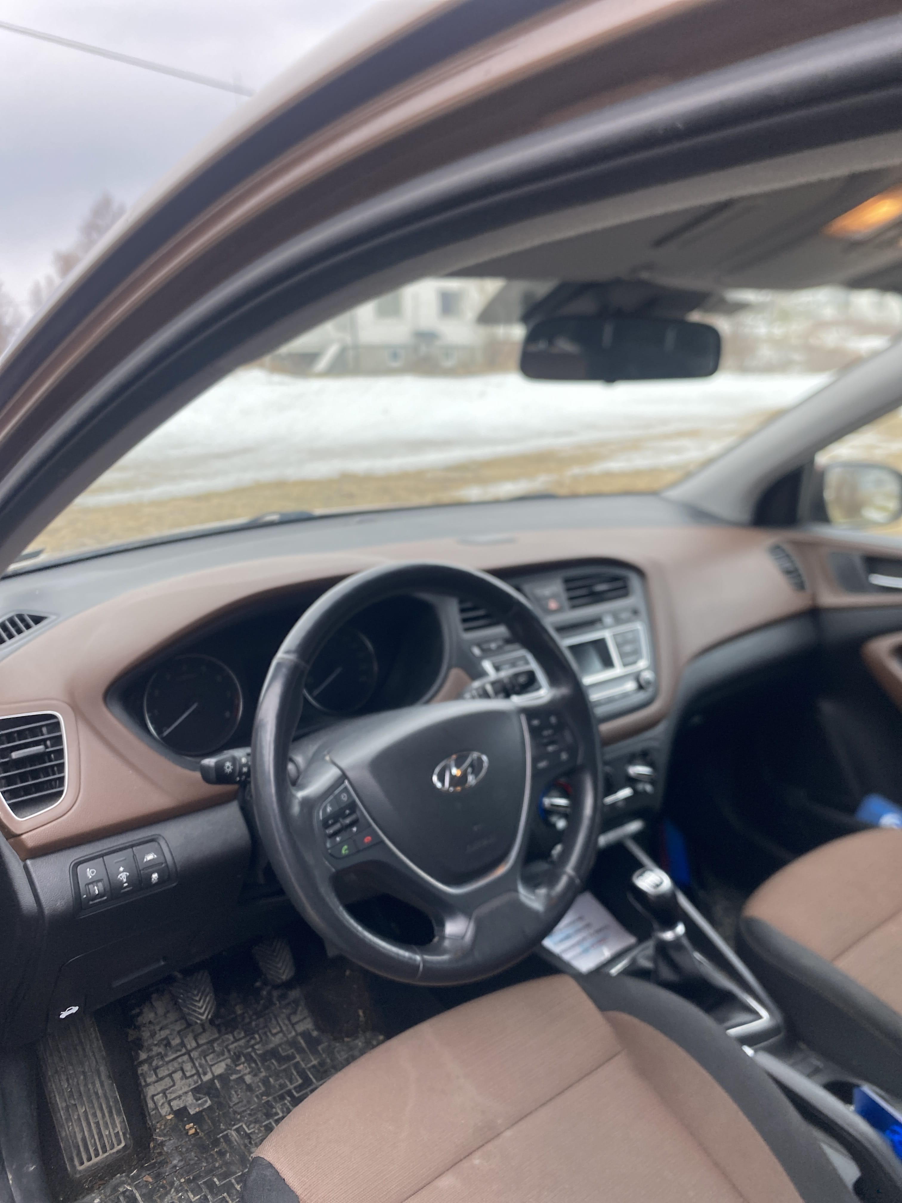 Hyundai i20 med Bluetooth audio