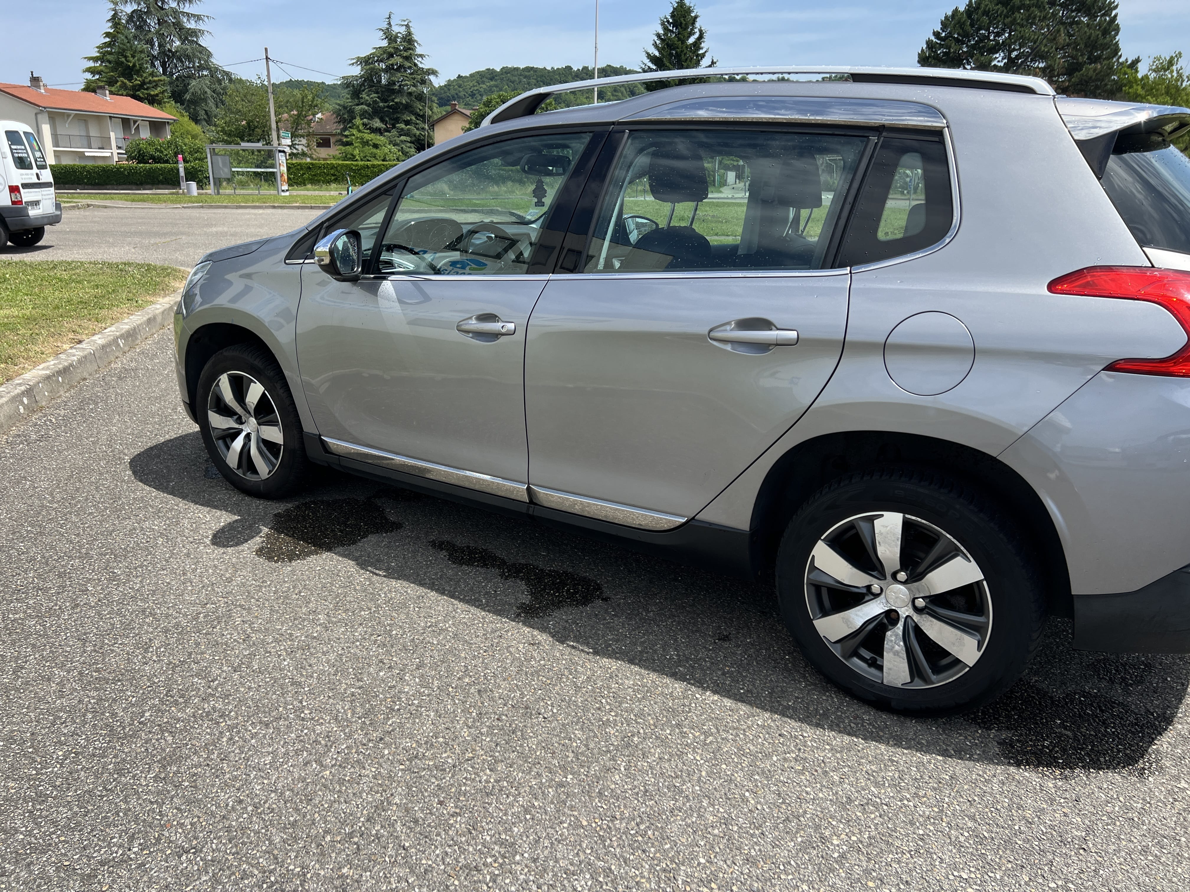 Peugeot 2008, 2014, Diesel