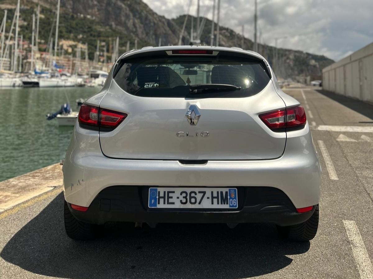 Renault Clio 1.2 16v 75