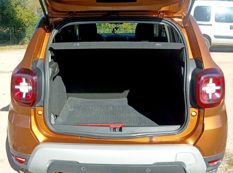 Dacia Duster avec Siège bébé