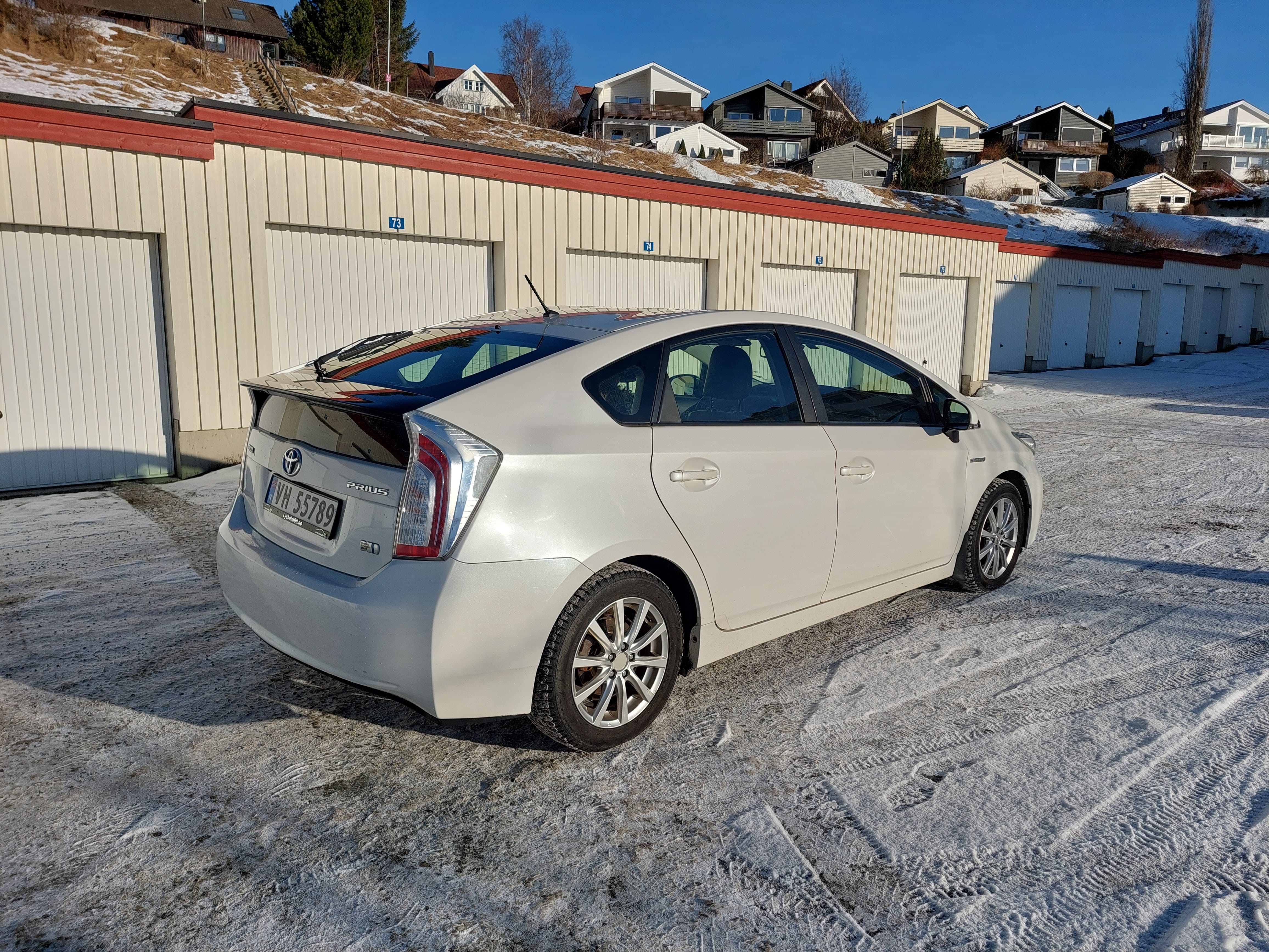Toyota Prius Hybrid with GPS