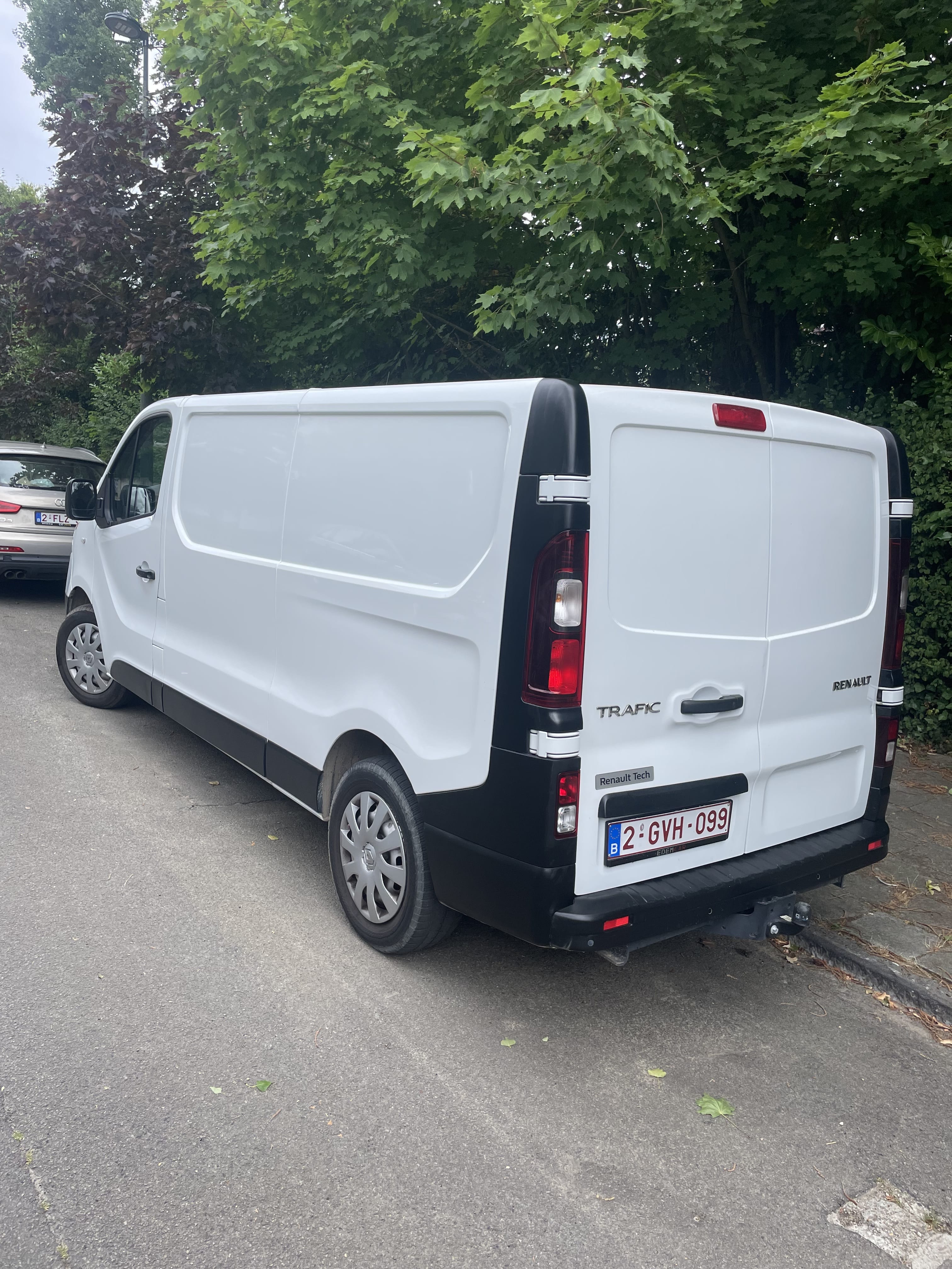 Renault Trafic L2H1 (6m3) met Airco