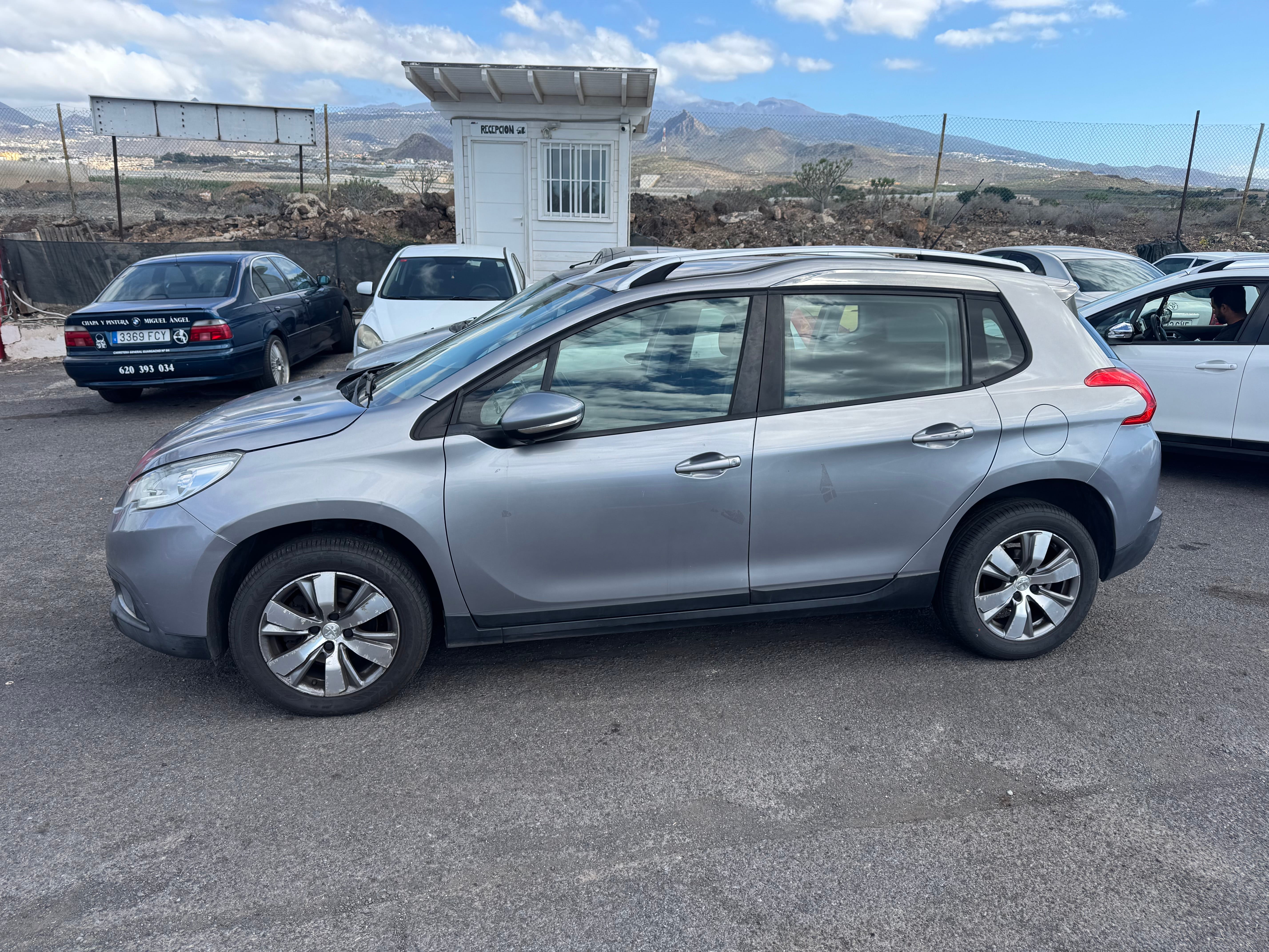 Peugeot 2008 con Aire acondicionado