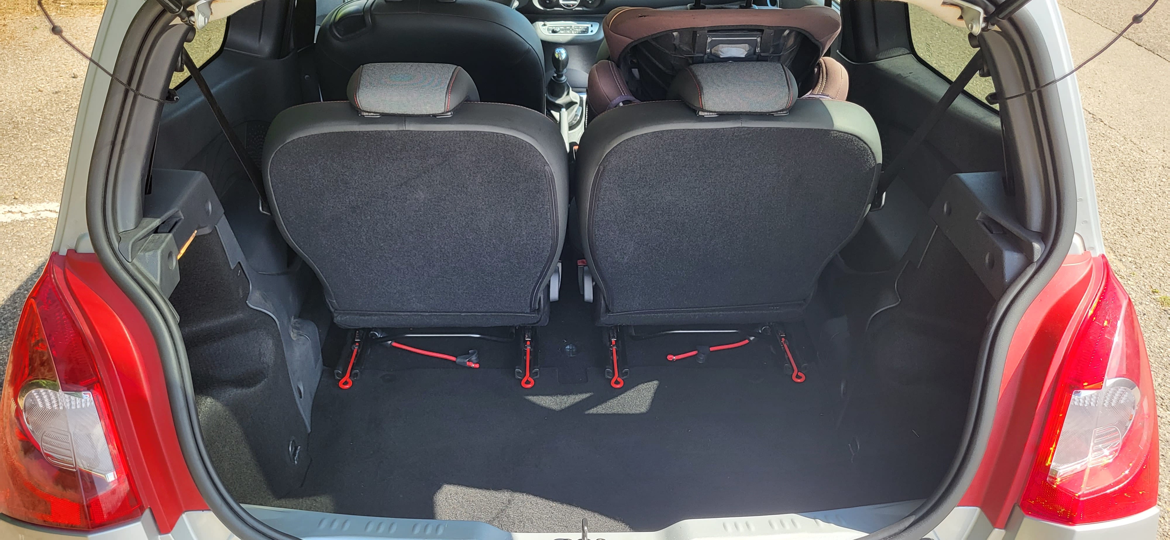 Renault Twingo II avec Audio Bluetooth