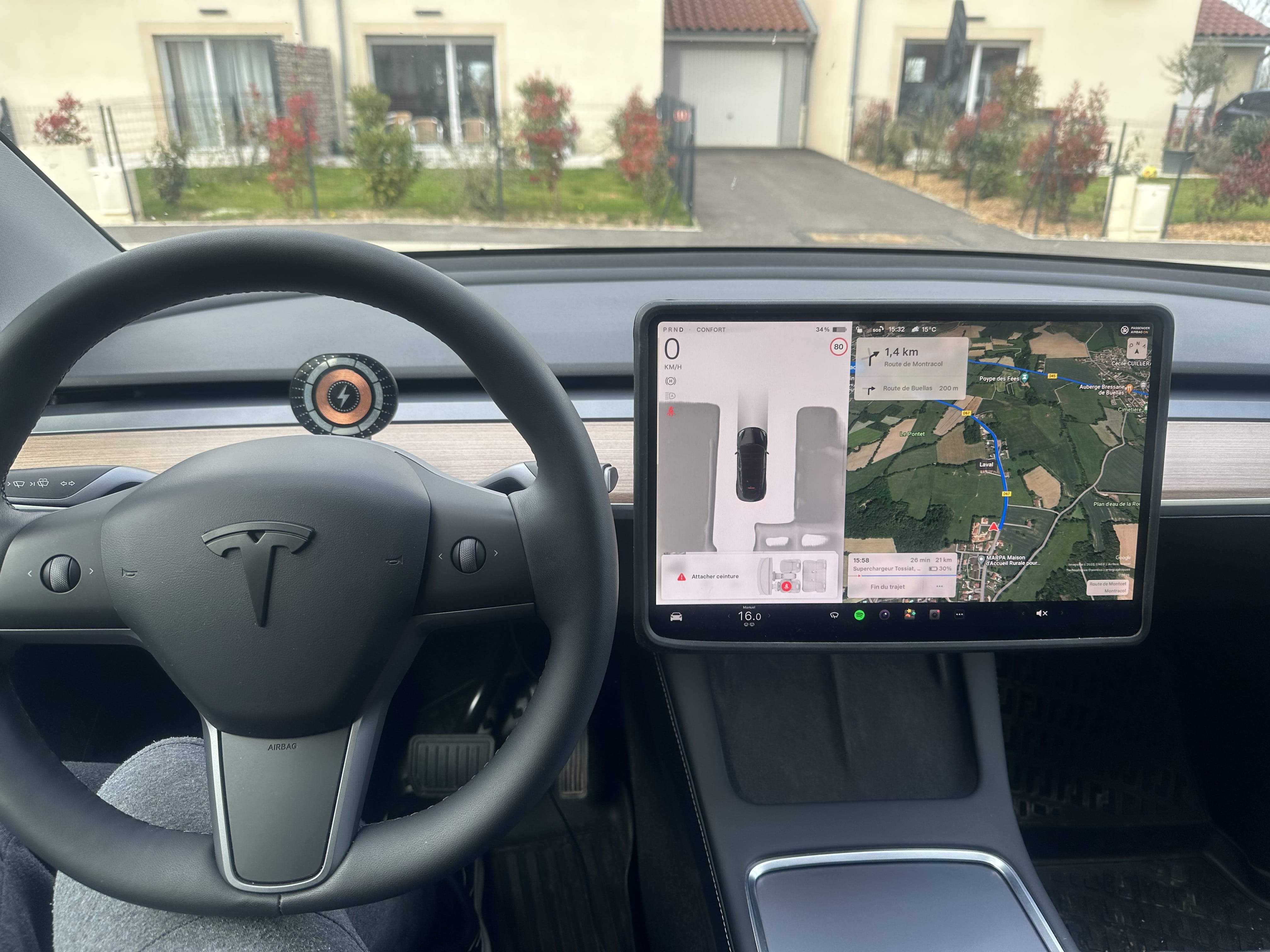 Tesla Model Y Standard Range avec Régulateur de vitesse