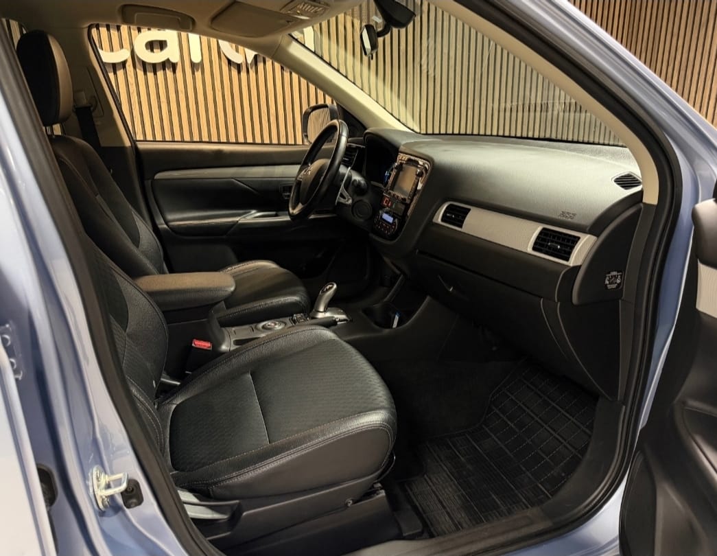 Mitsubishi Outlander med GPS