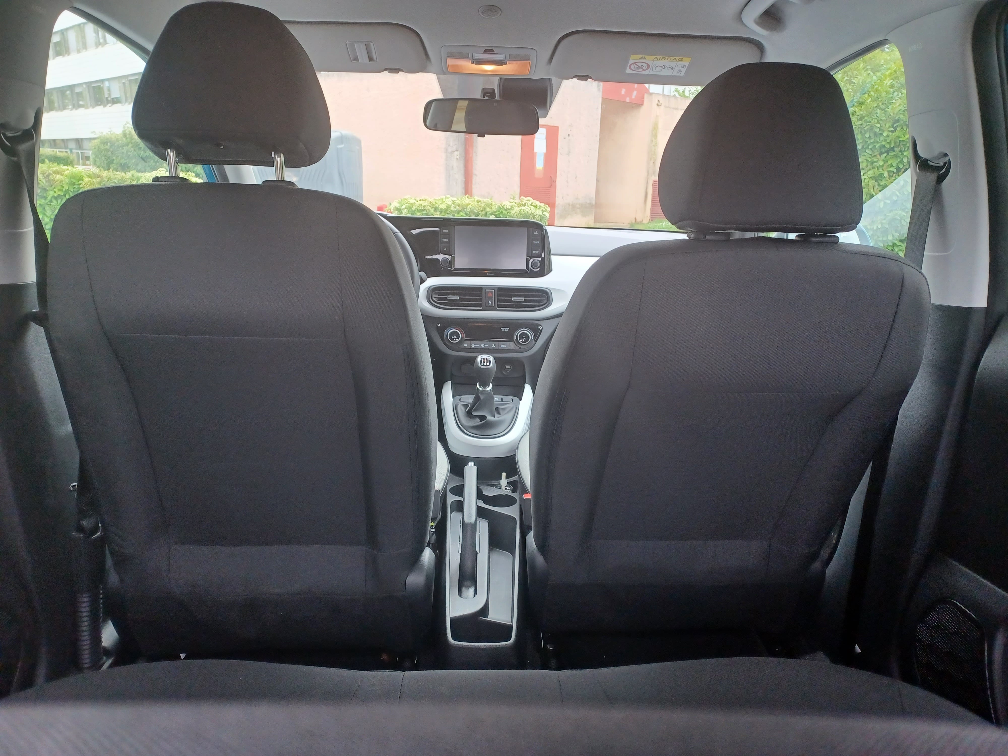 Hyundai i10 avec Siège bébé