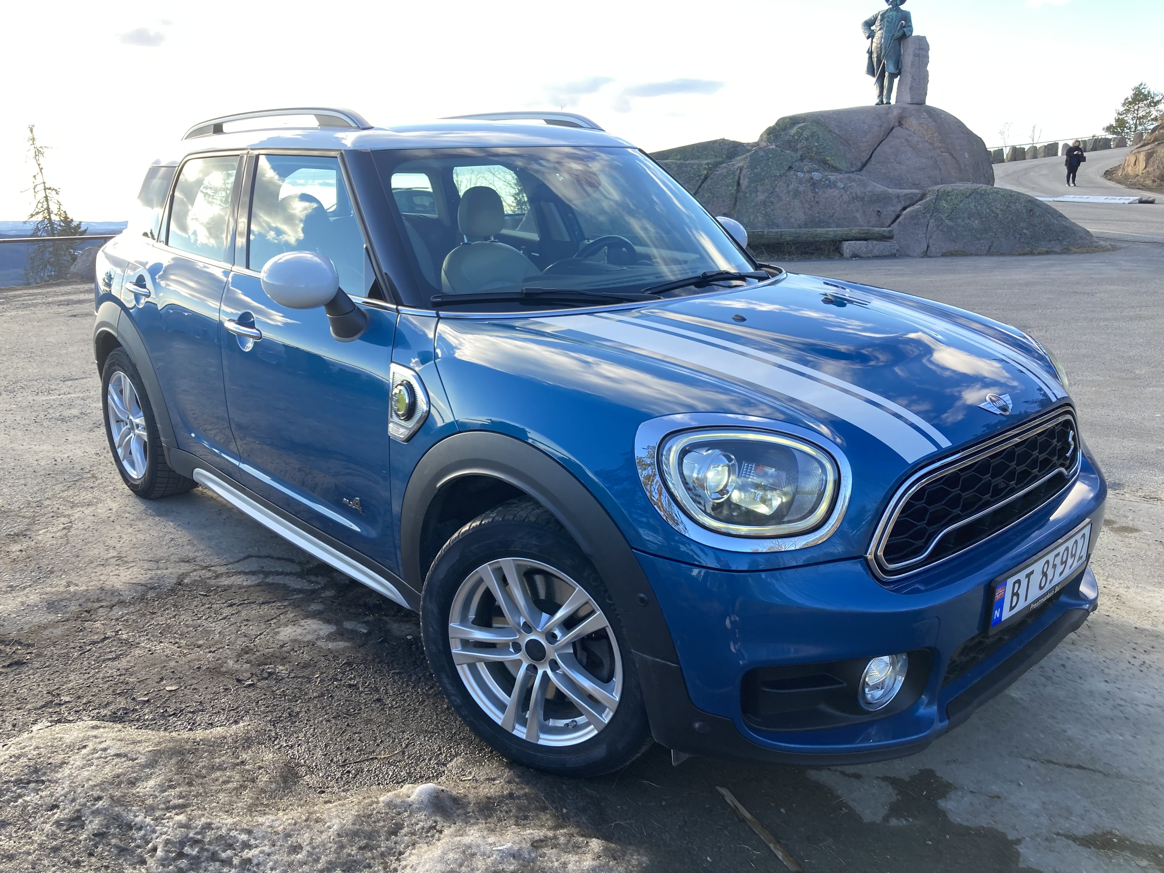 Mini Countryman 4WD with Air conditioning