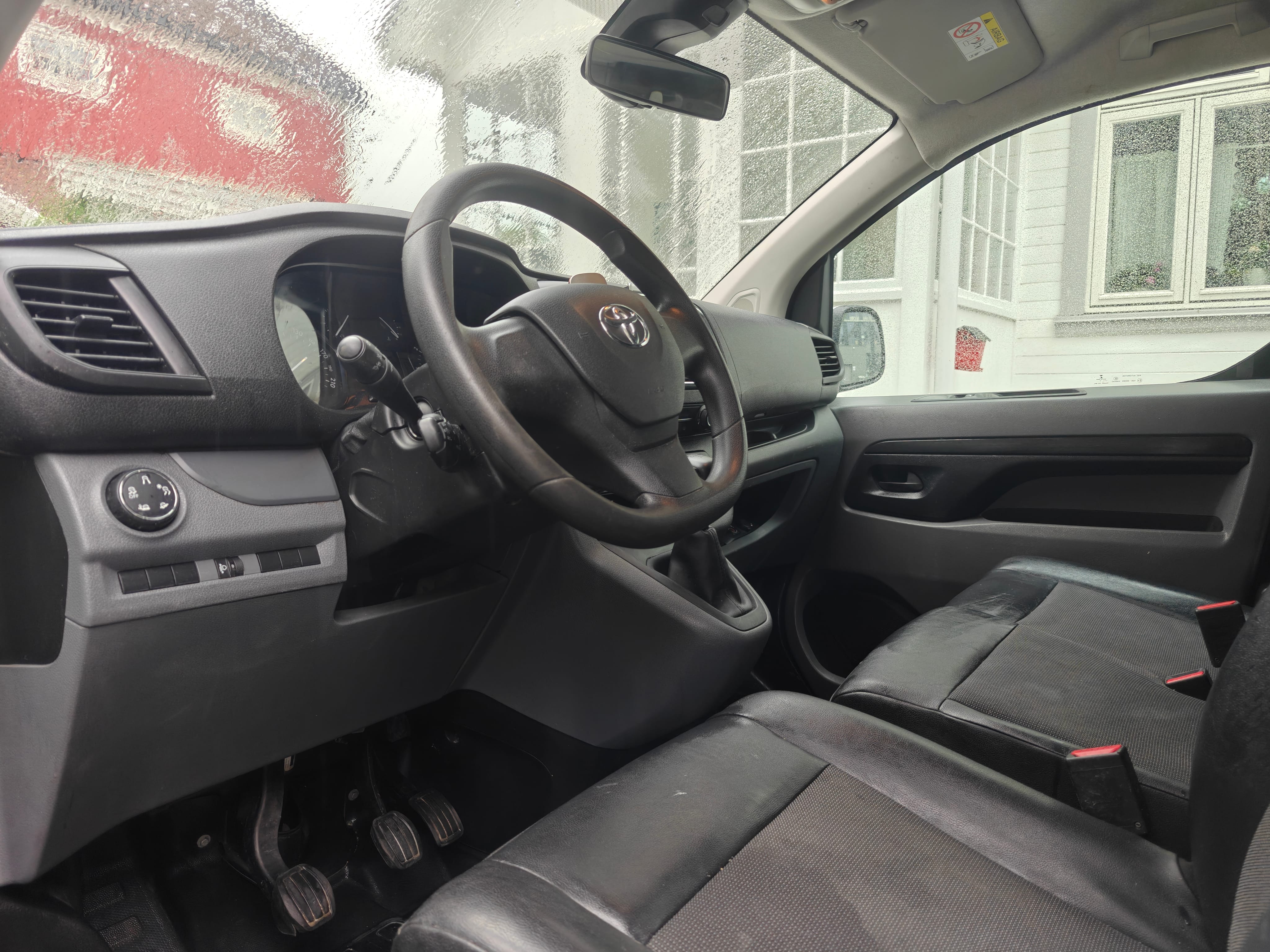 Toyota Proace Varebil med Cruisekontroll