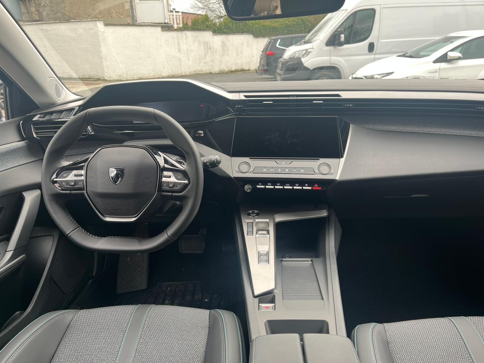 Peugeot 308 avec GPS