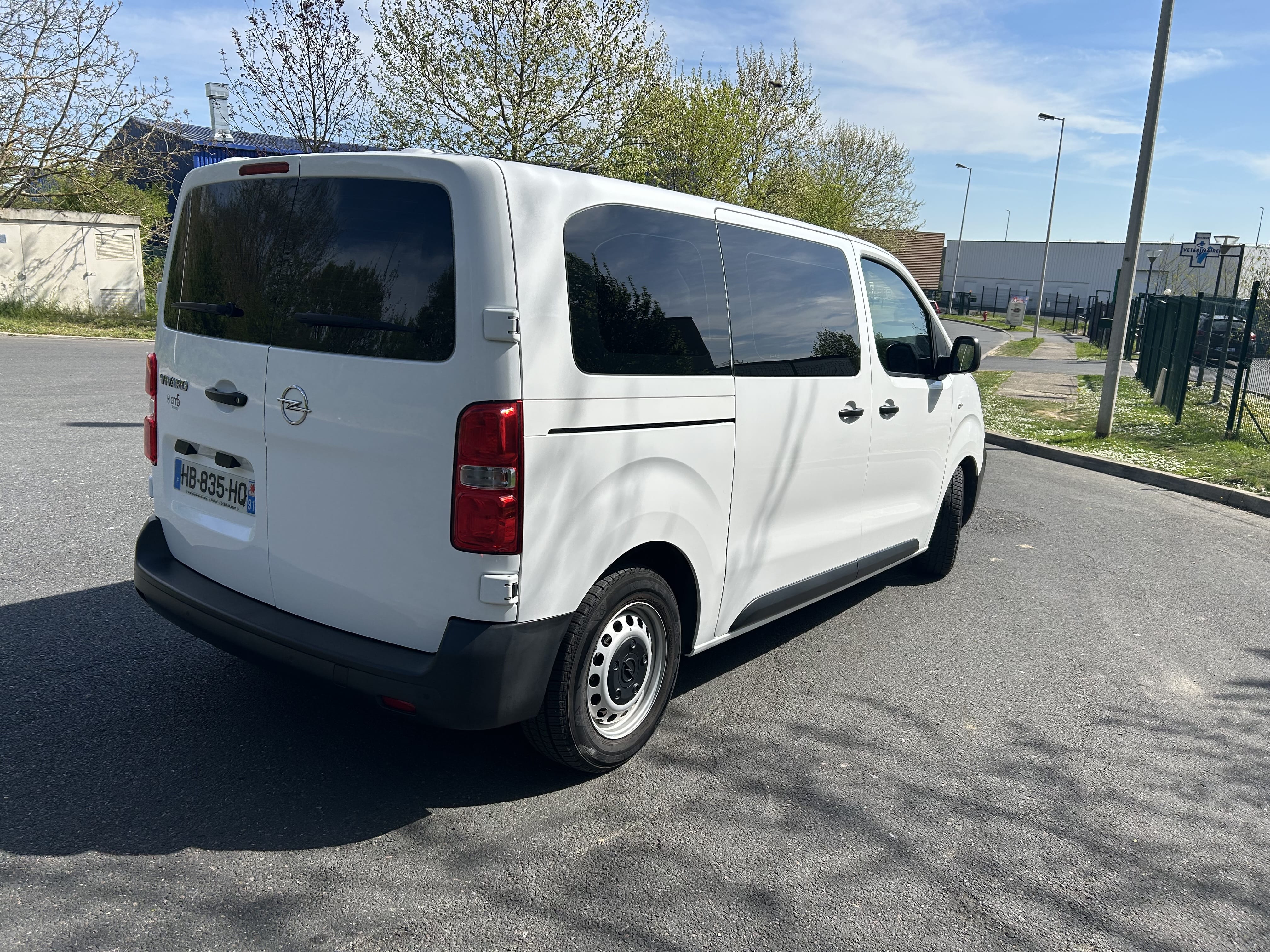 Opel Zafira Life 120 ch avec GPS
