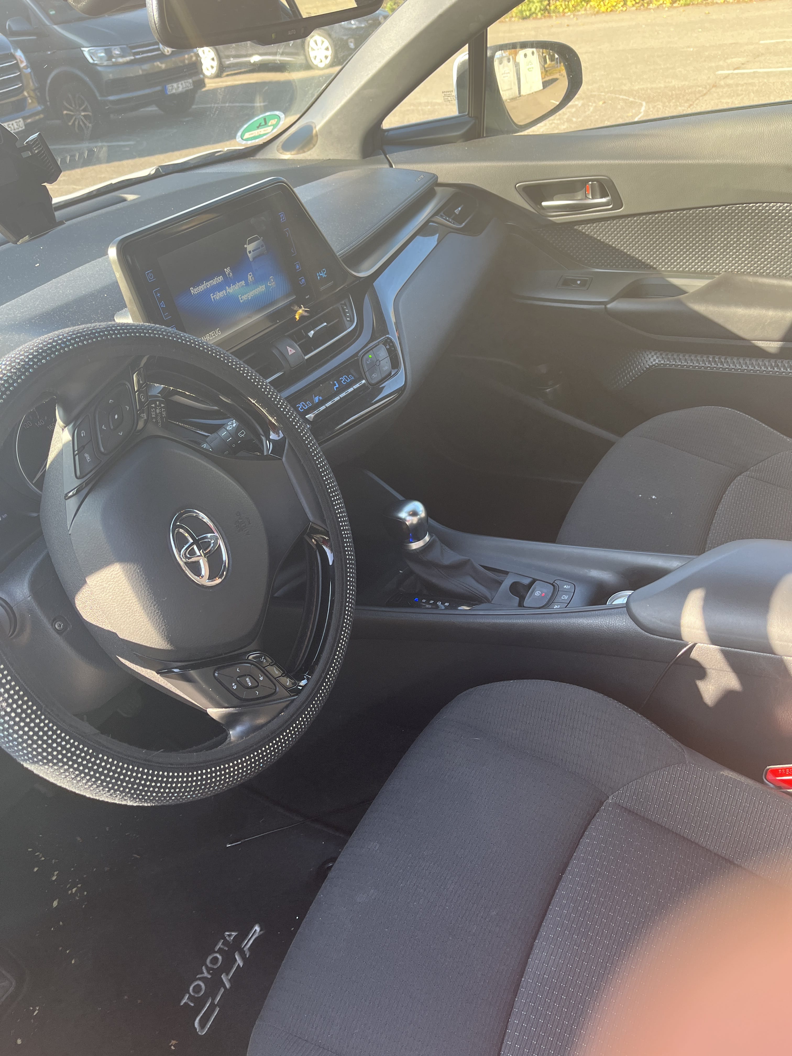 Toyota C-HR mit Navigationsgerät